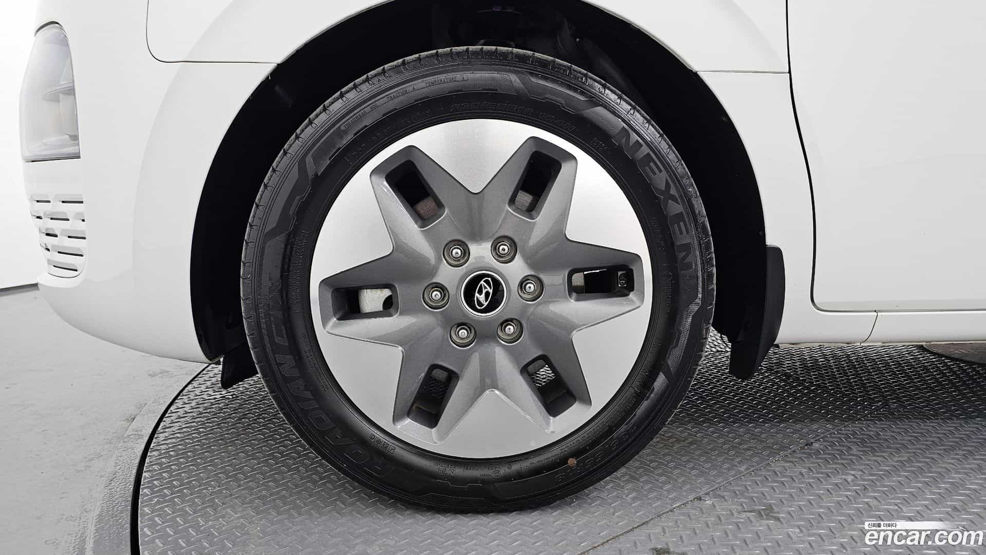 Staria Hyundai 2023.1-OUTER-005