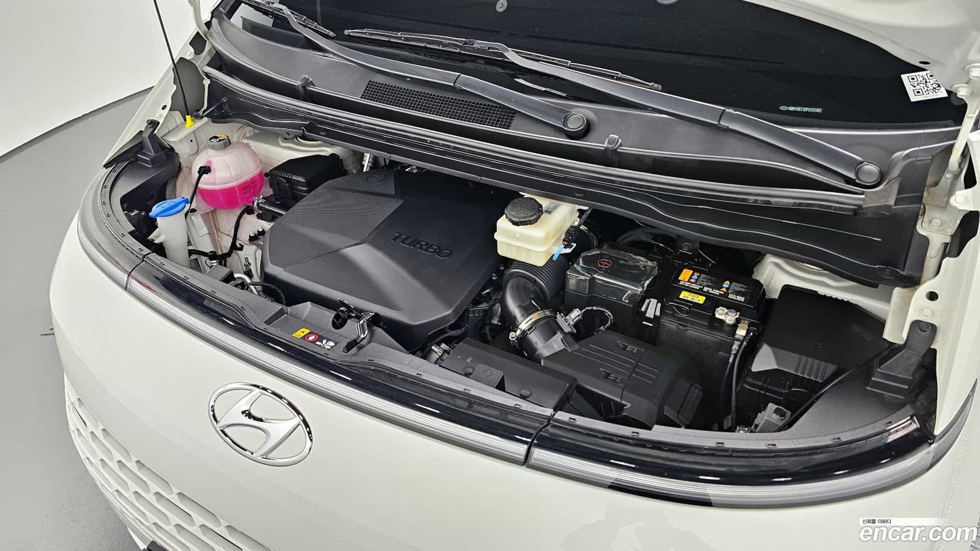 Staria Hyundai 2023.1-INNER-006