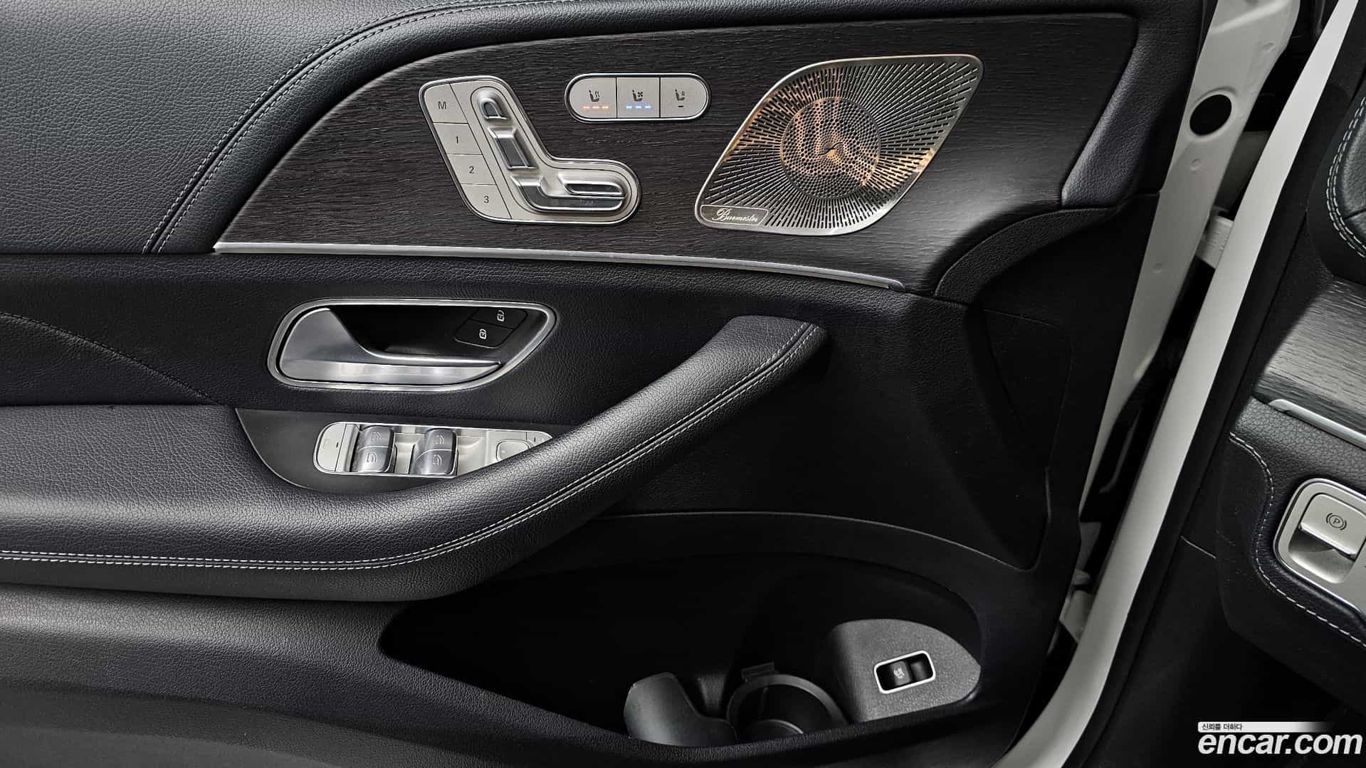 GLS-Class Mercedes-Benz 2022.2-OPTION-023