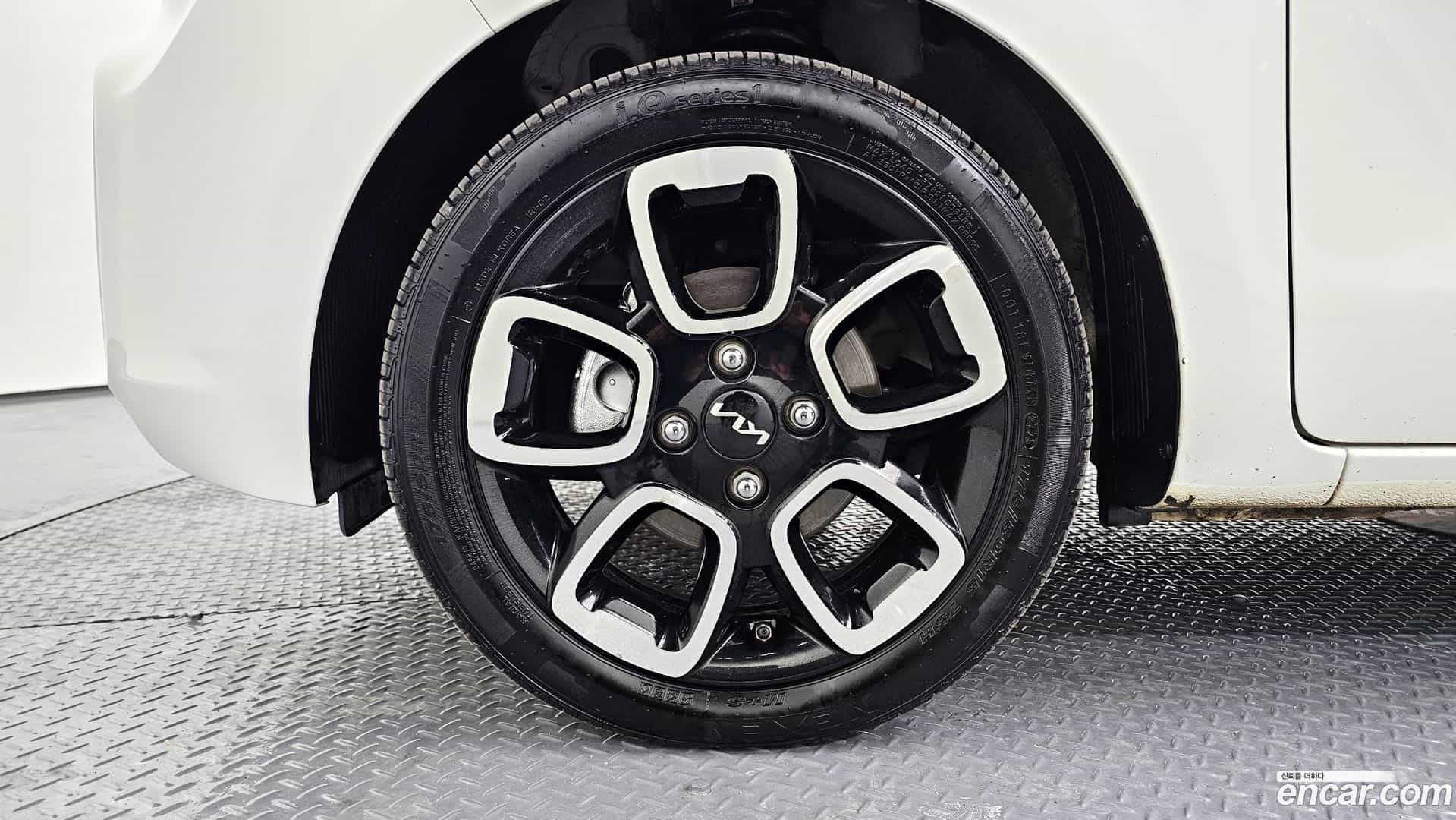 RAY Kia 2021.11-OUTER-005