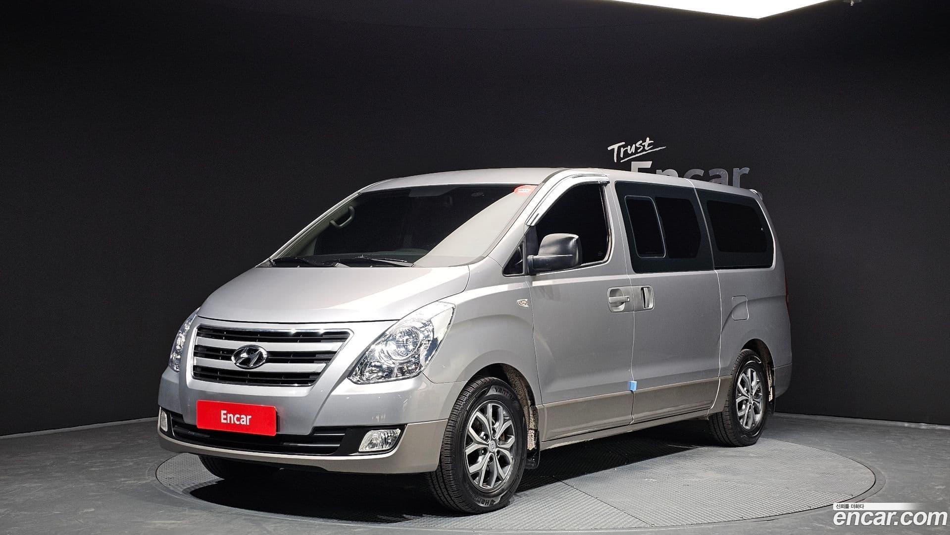 Main__Slider__Photo:Starex Hyundai 2016.1-0