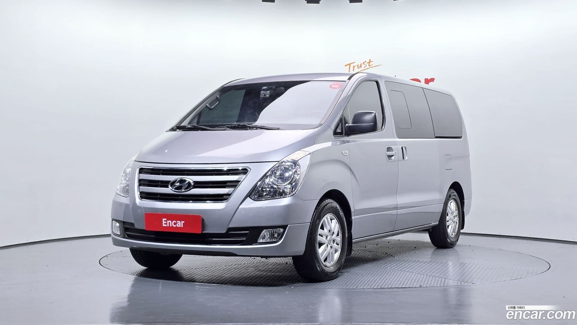 Main__Slider__Photo:Starex Hyundai 2016.2-0