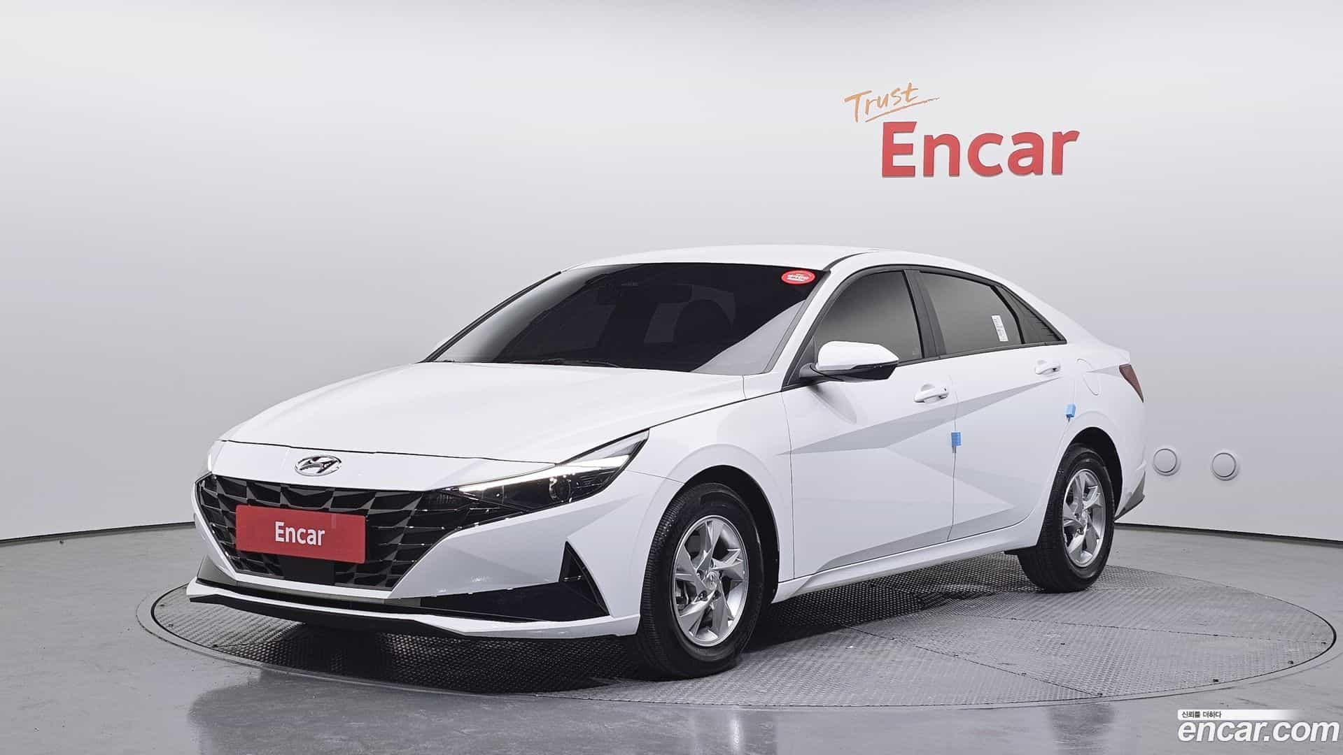 AVANTE Hyundai 2022.0-OUTER-001