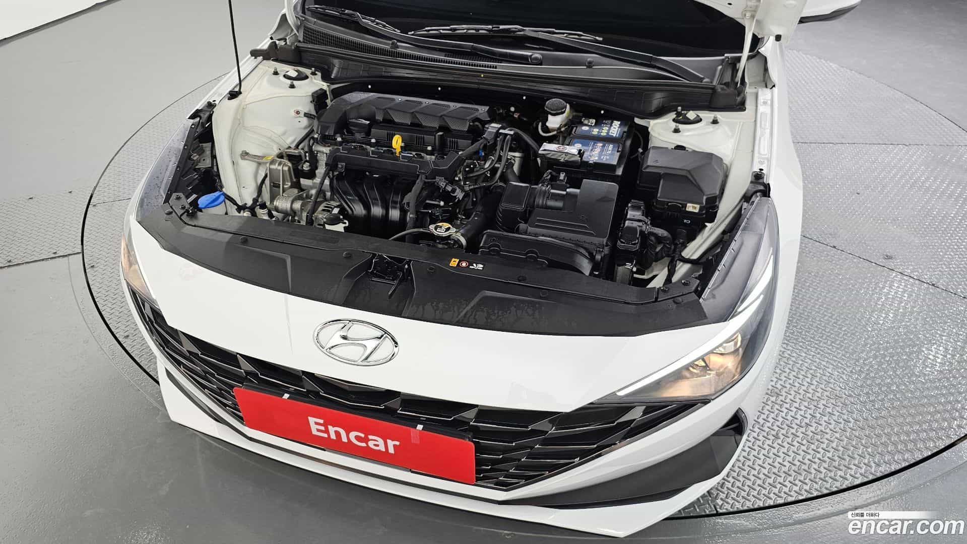 AVANTE Hyundai 2022.0-INNER-006