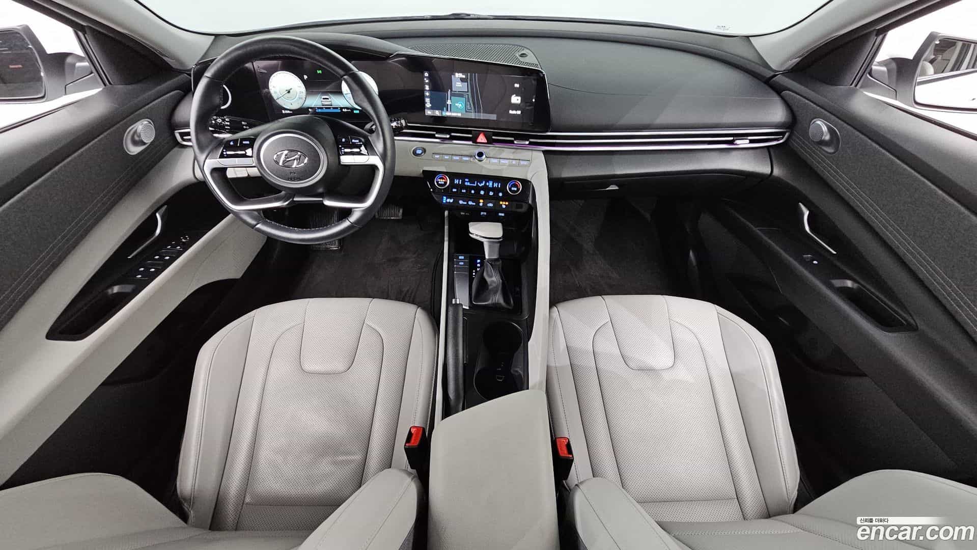 AVANTE Hyundai 2022.0-INNER-007