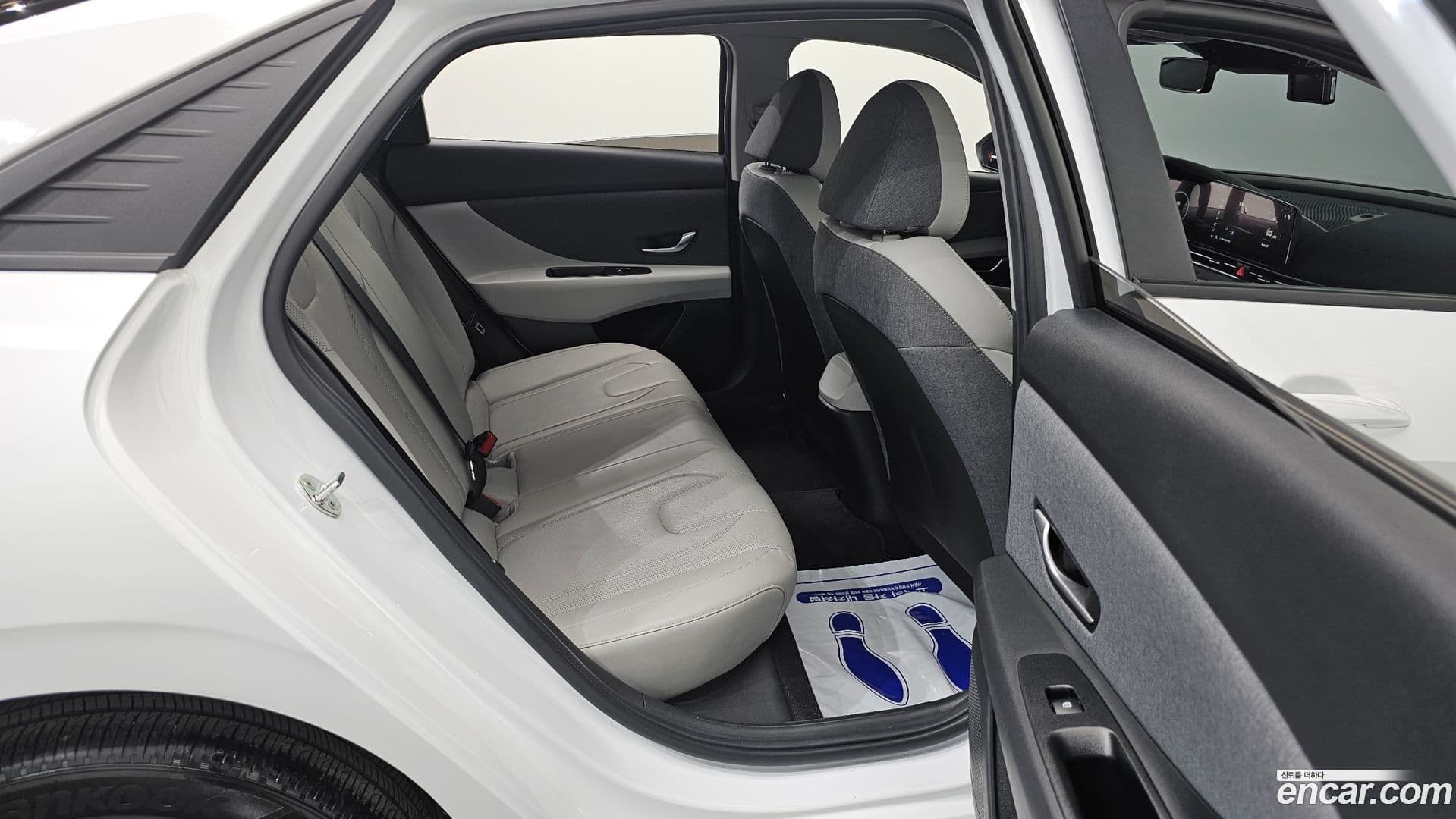Main__Slider__Photo:AVANTE Hyundai 2022.0-11