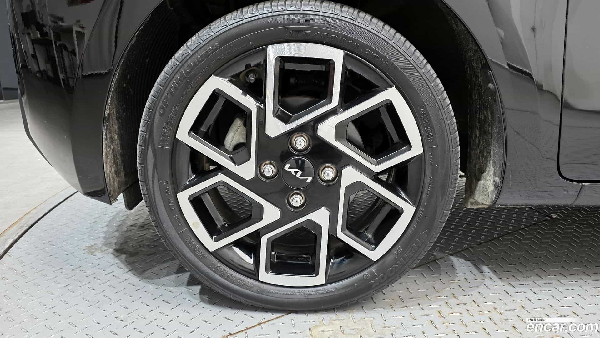 RAY Kia 2023.4-OUTER-005