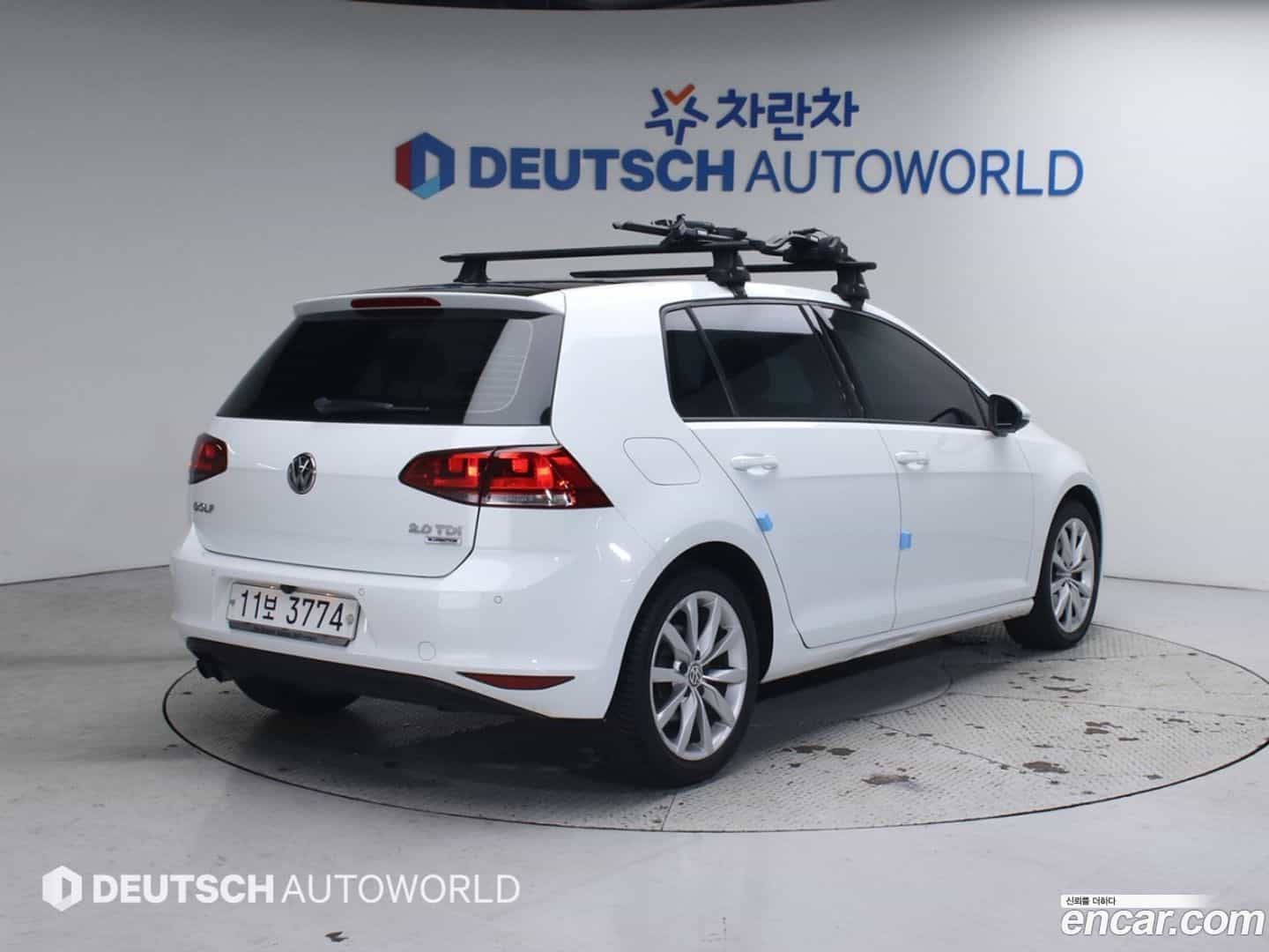 Golf Volkswagen 2015.5-OUTER-002