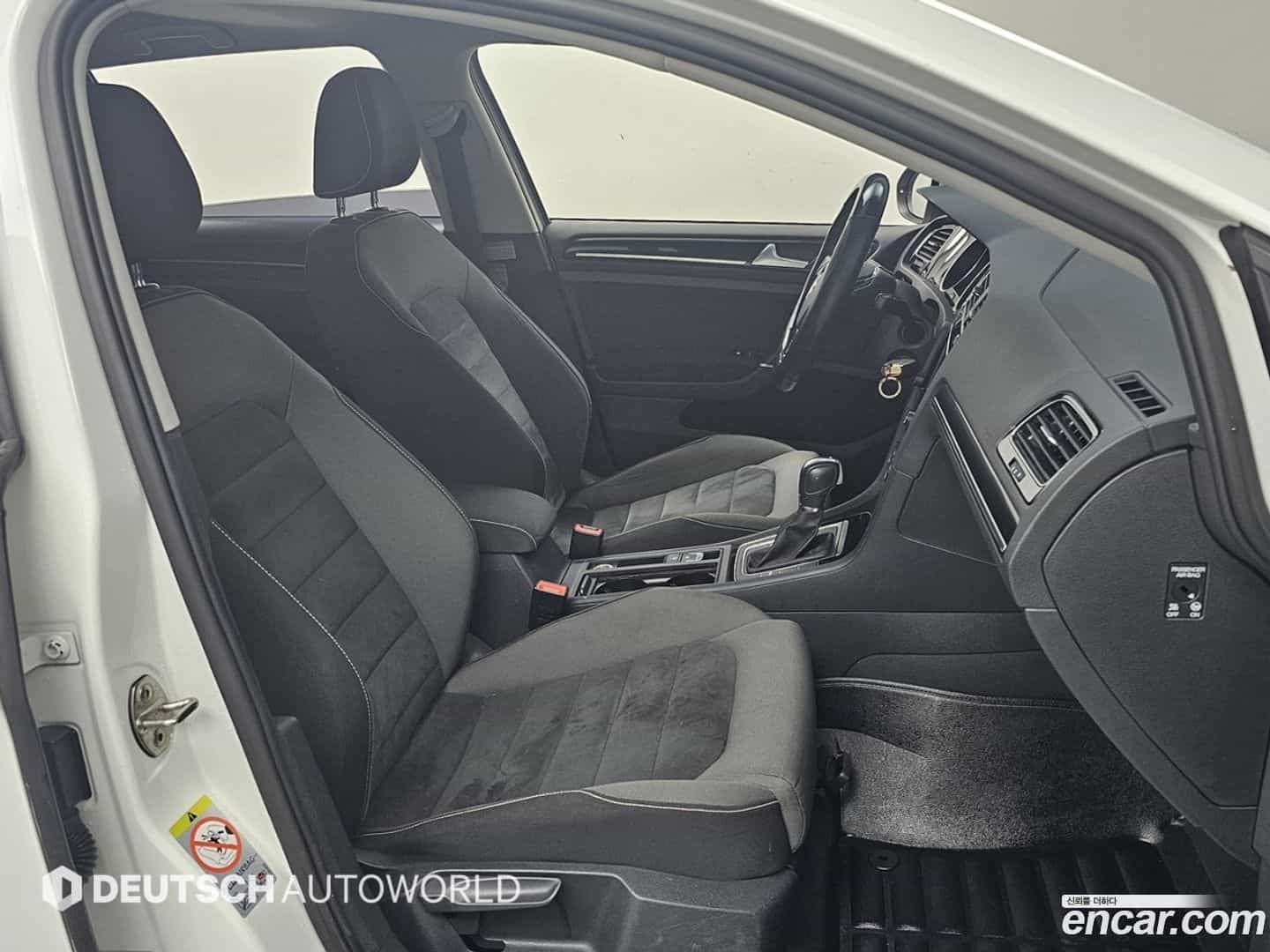 Golf Volkswagen 2015.5-INNER-010