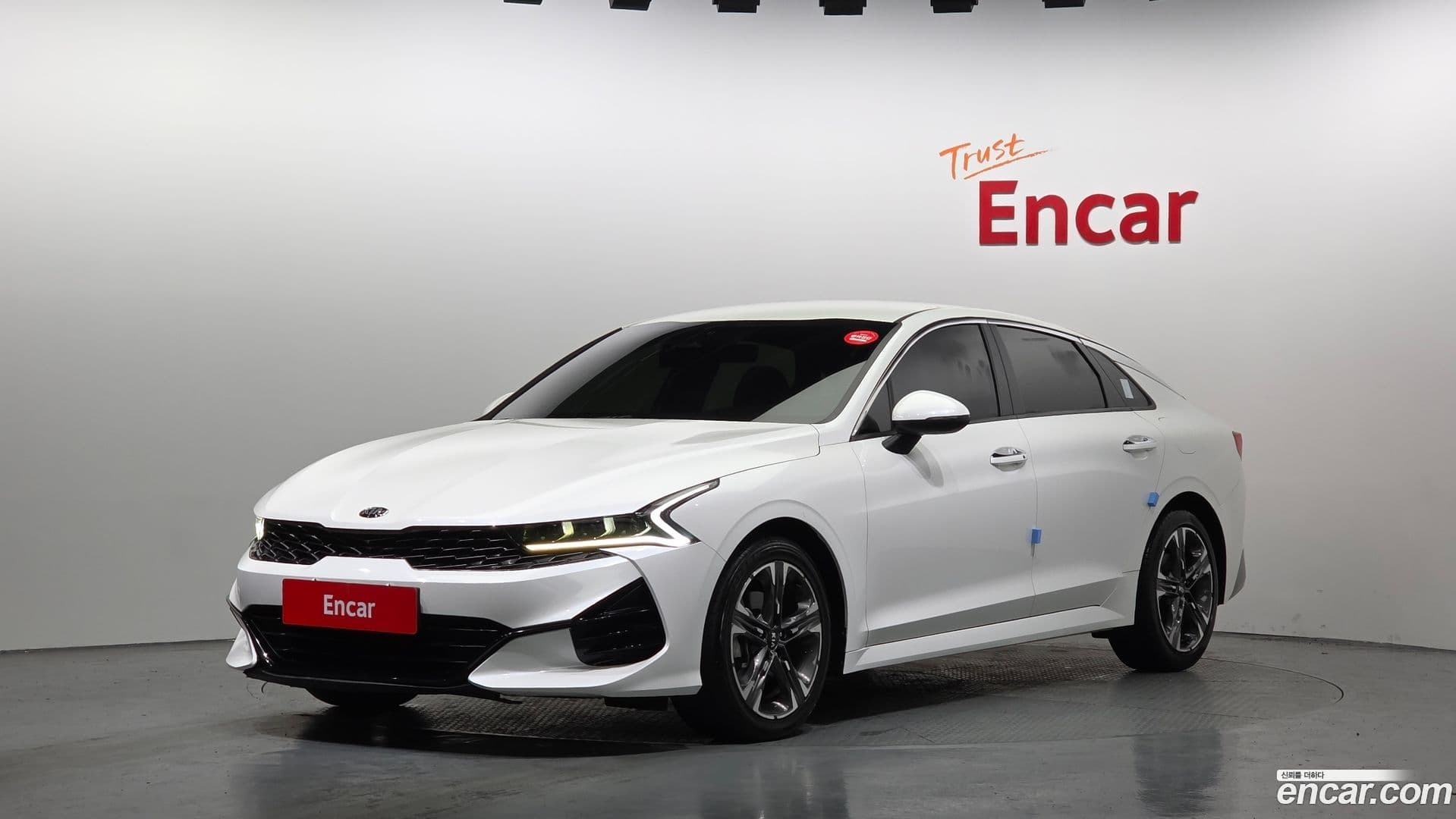 Main__Slider__Photo:K5 Kia 2021.0-0