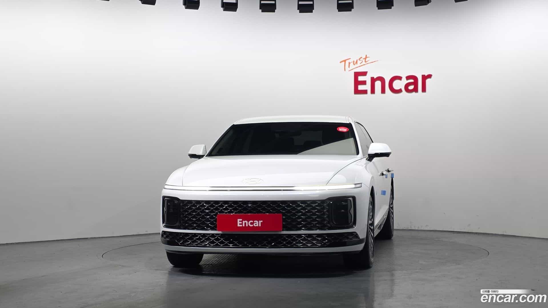 Grandeur Hyundai 2025.0-OUTER-003