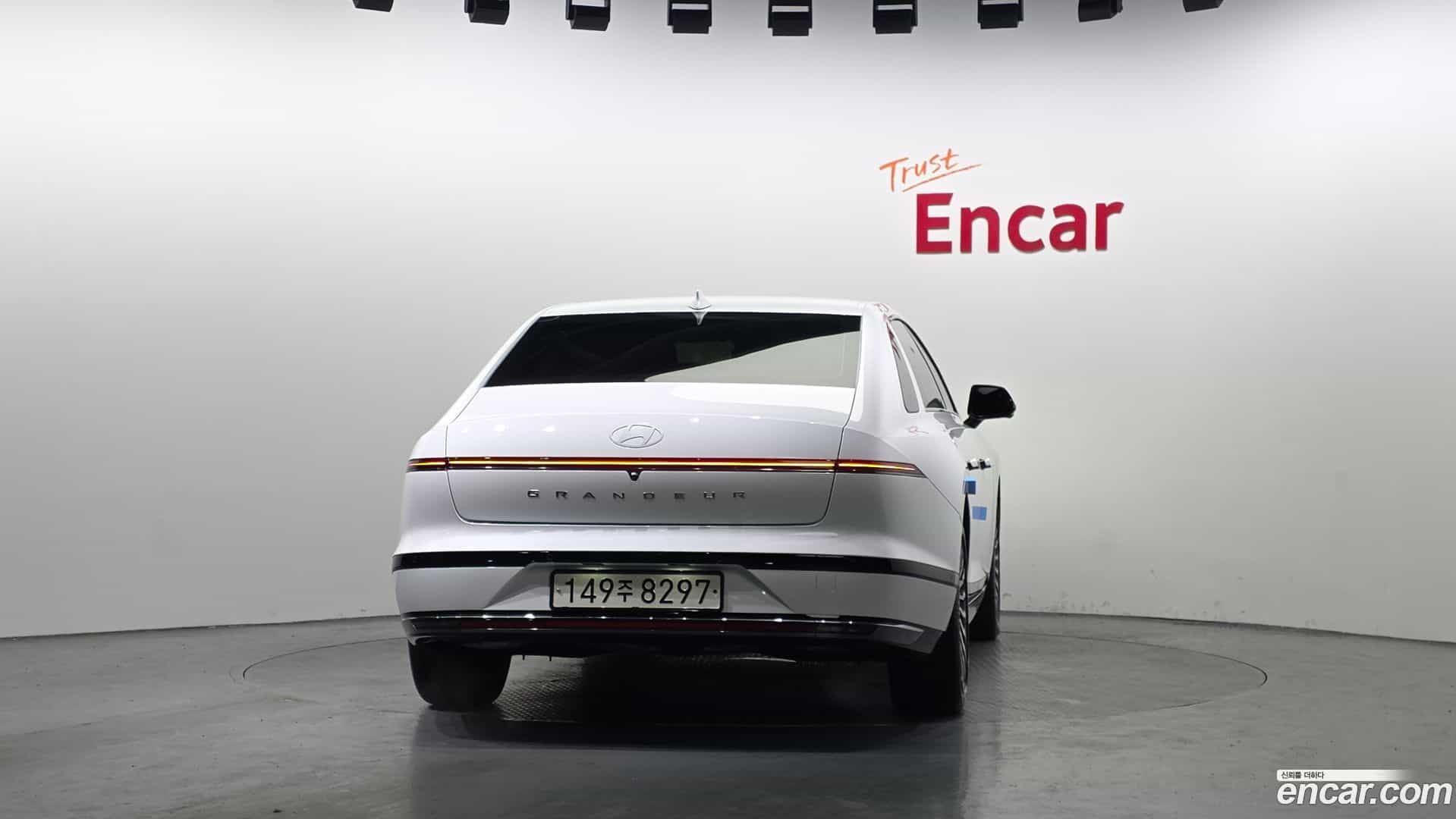 Grandeur Hyundai 2025.0-OUTER-004