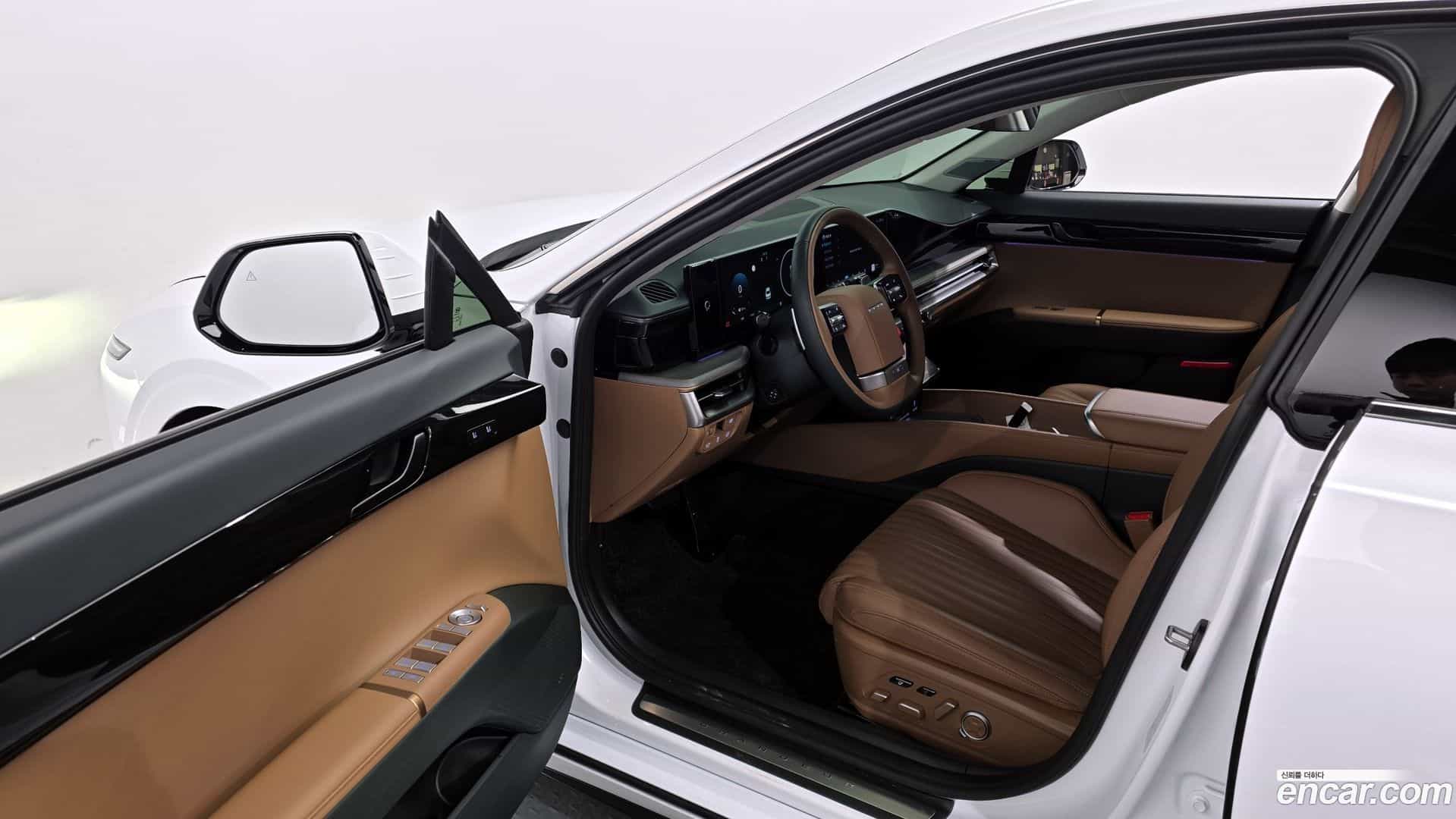 Grandeur Hyundai 2025.0-INNER-010