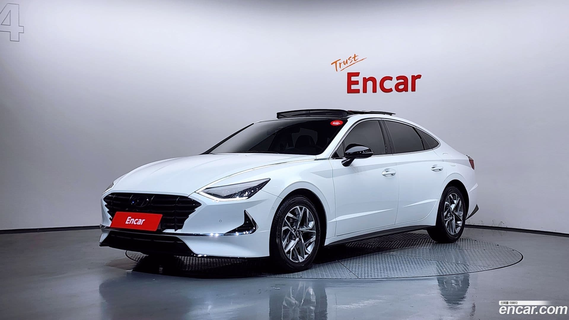 Main__Slider__Photo:Sonata Hyundai 2019.3-0