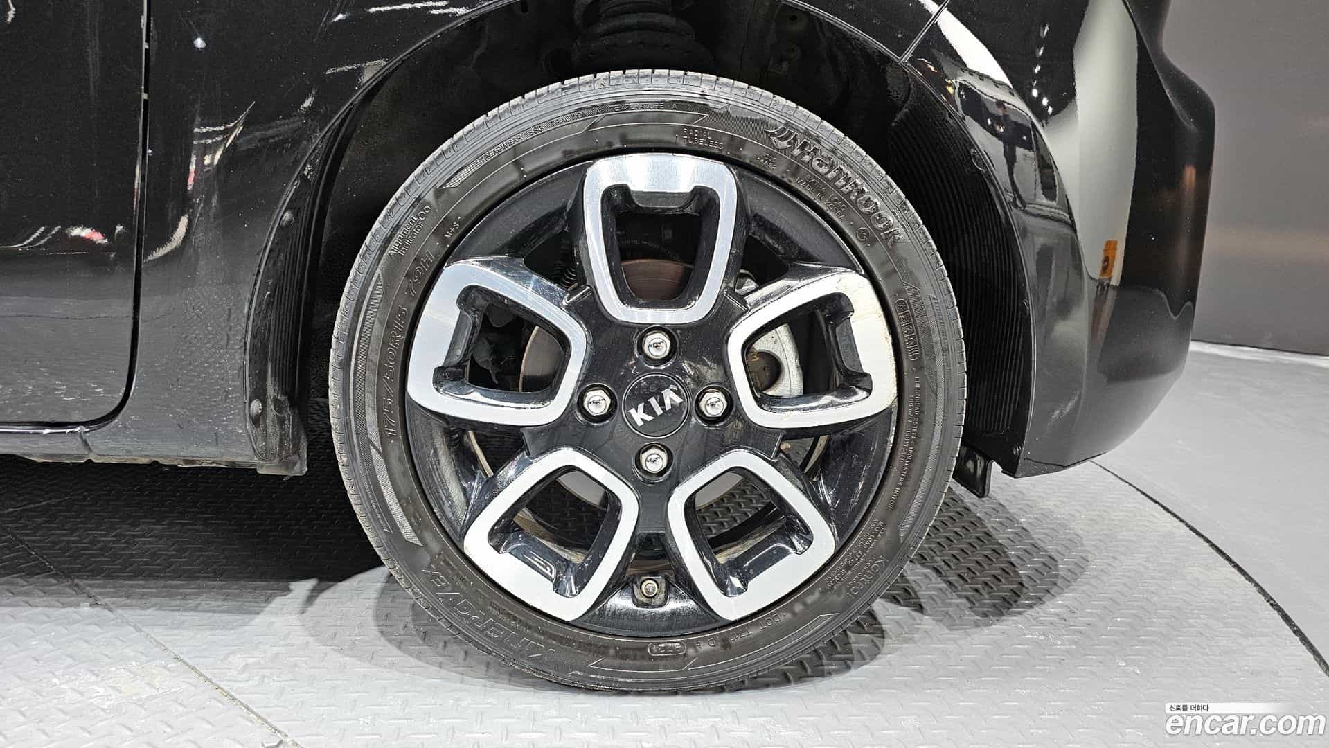 RAY Kia 2018.9-OUTER-005