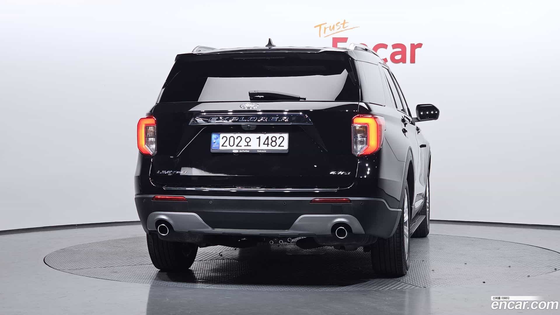 Explorer Ford 2022.11-OUTER-004