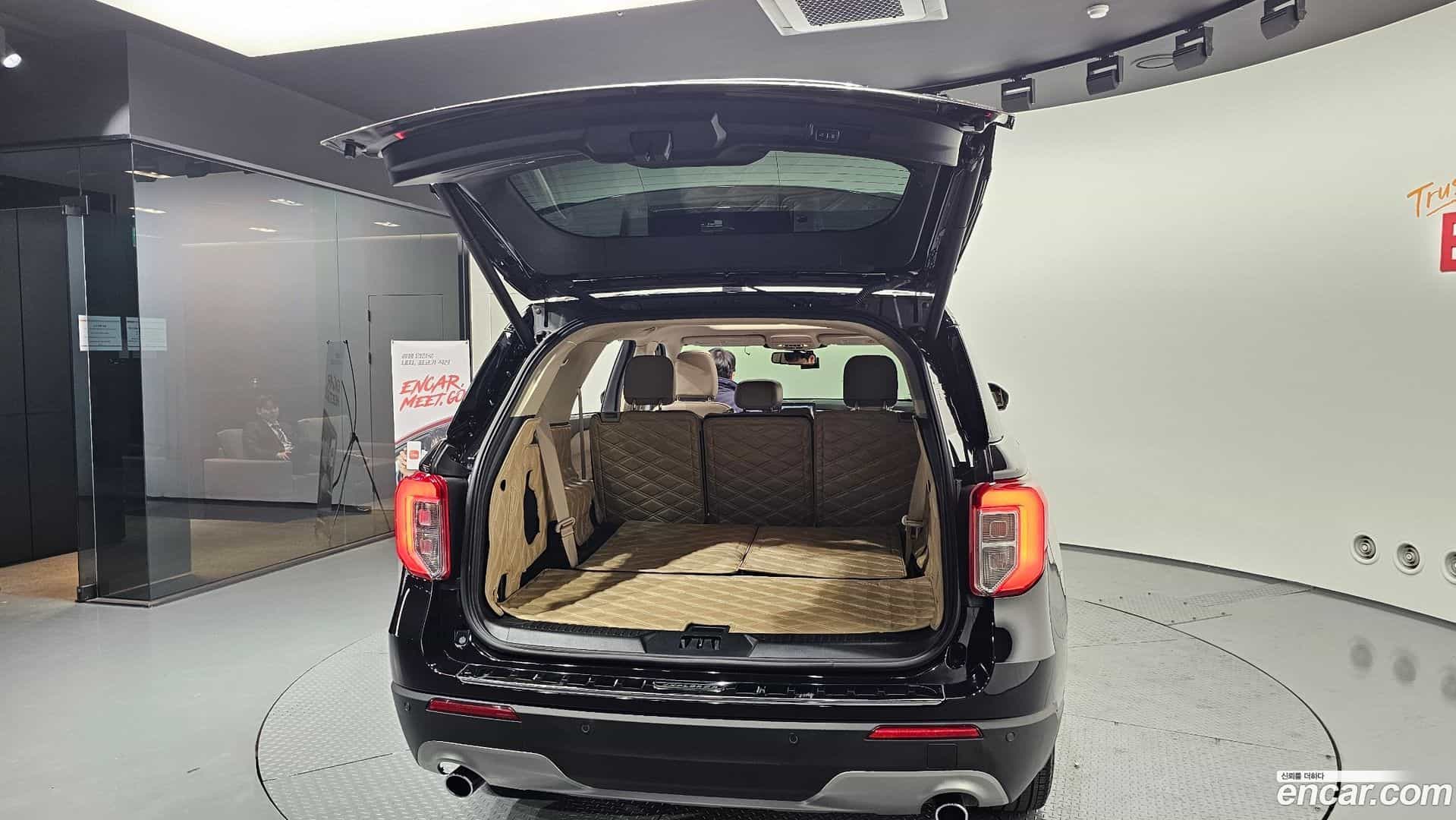 Explorer Ford 2022.11-OPTION-023