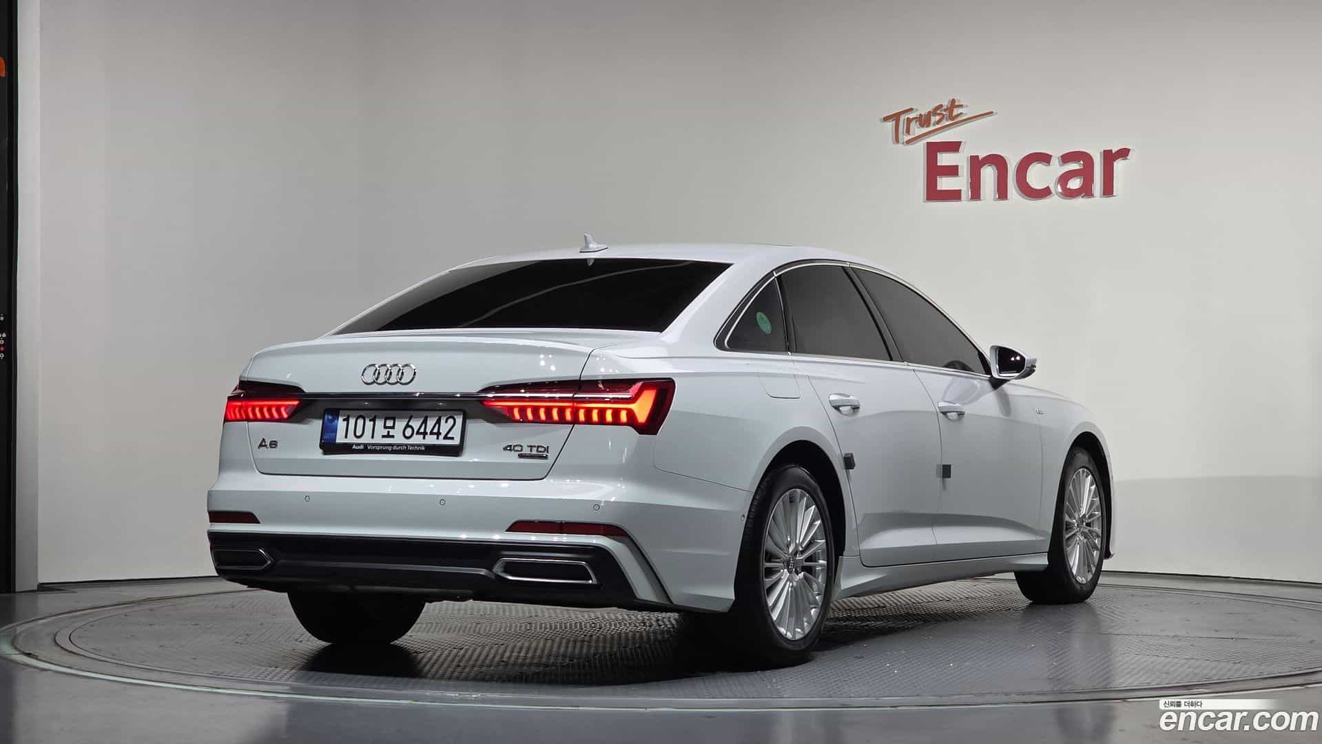 A6 Audi 2021.0-OUTER-002