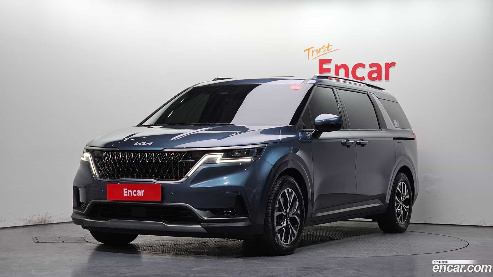 Canival Kia 2022.2-OUTER-001