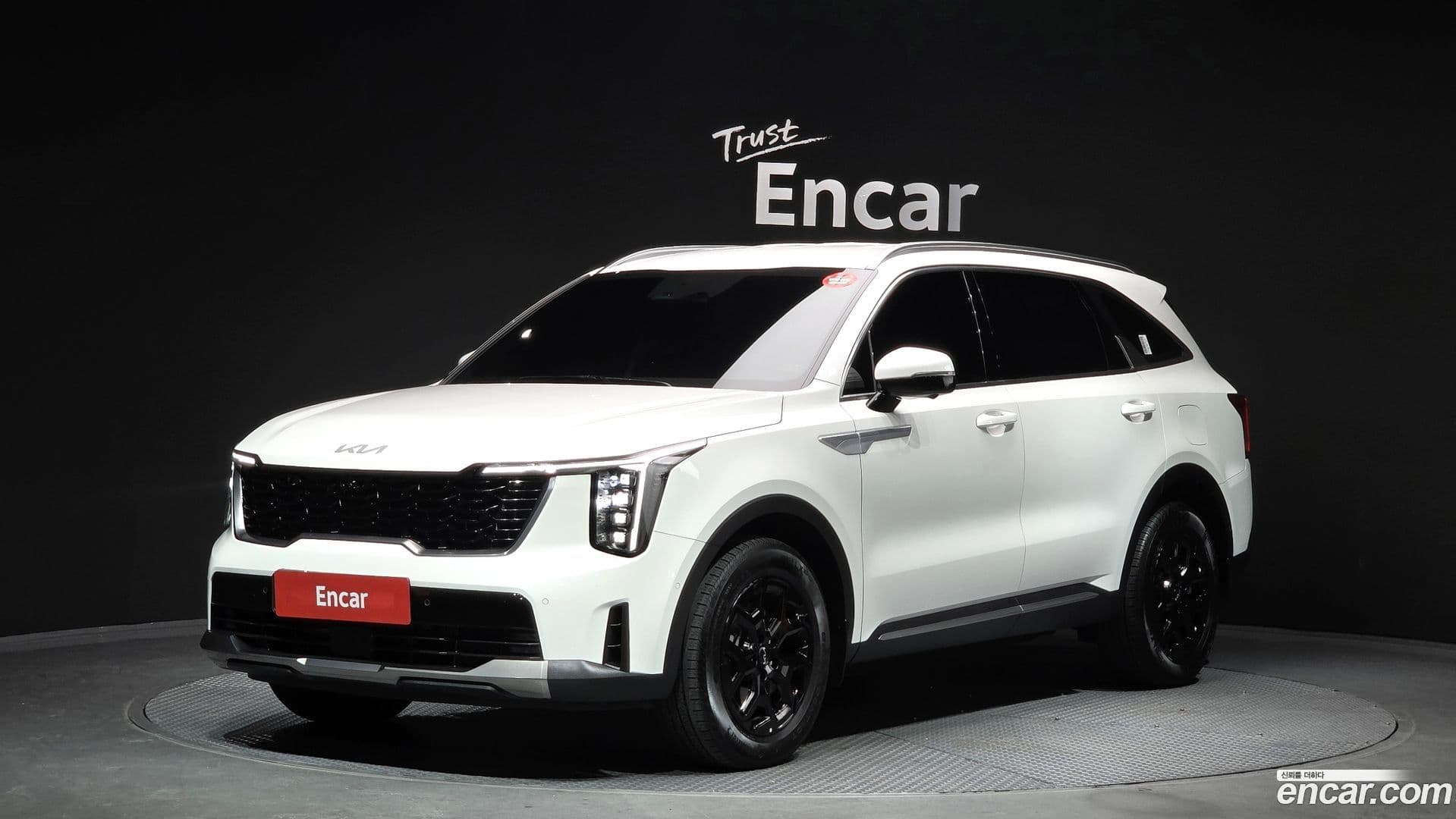 Main__Slider__Photo:Sorento Kia 2024.1-0