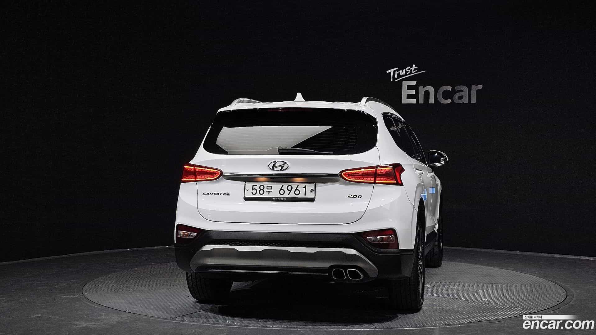 Santafe Hyundai 2018.10-OUTER-004