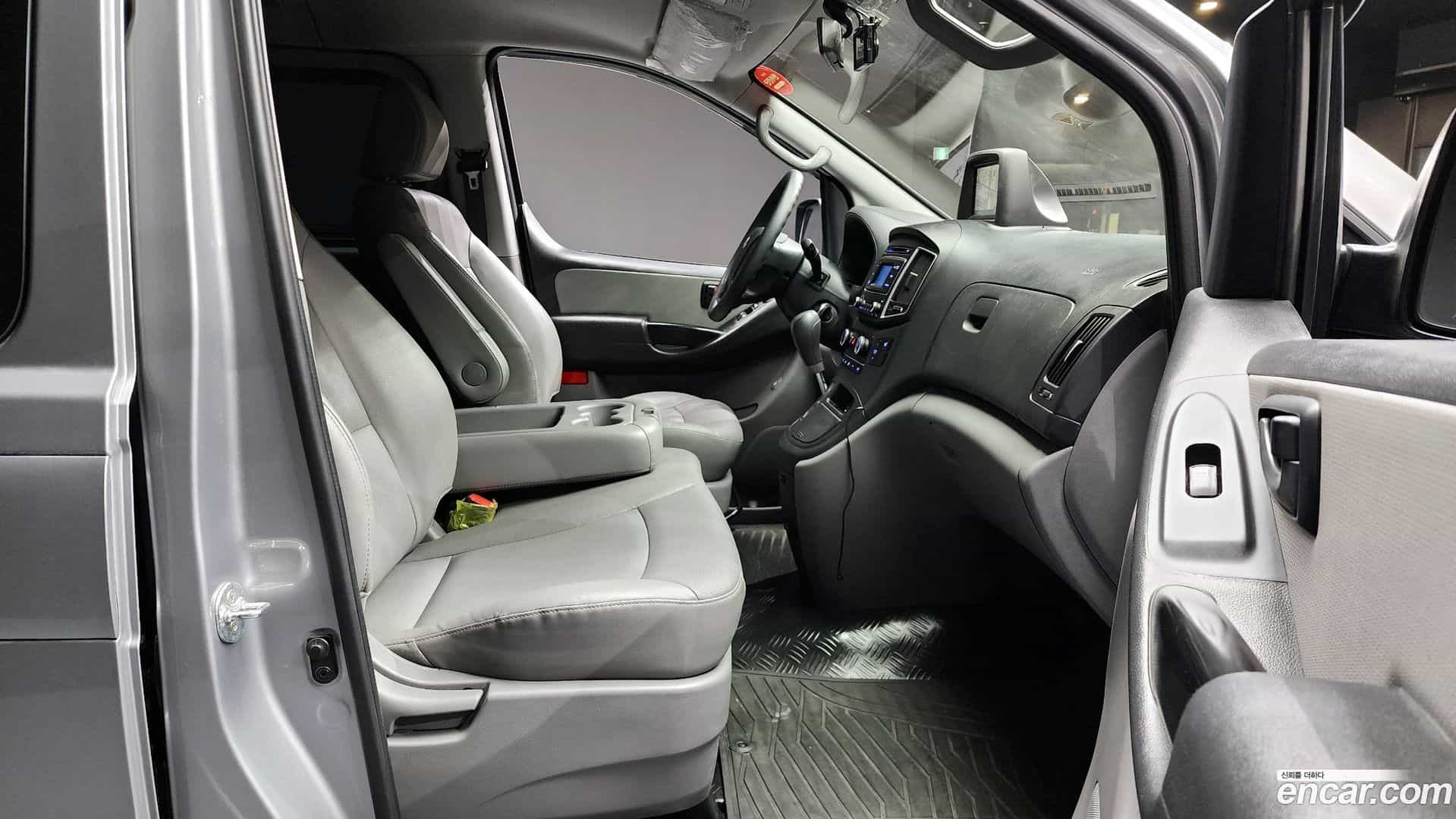 Starex Hyundai 2019.7-INNER-010