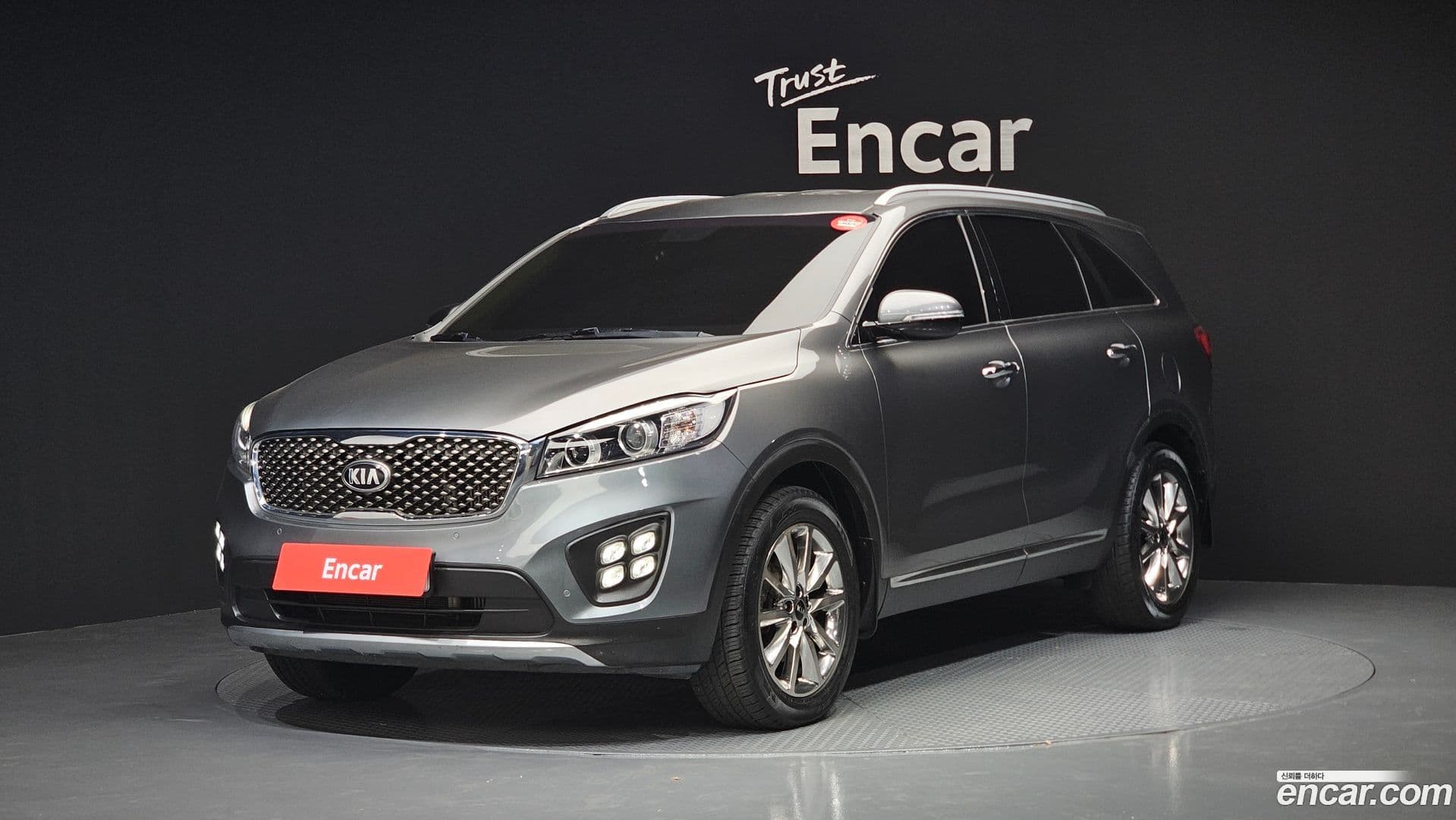 Main__Slider__Photo:Sorento Kia 2015.10-0