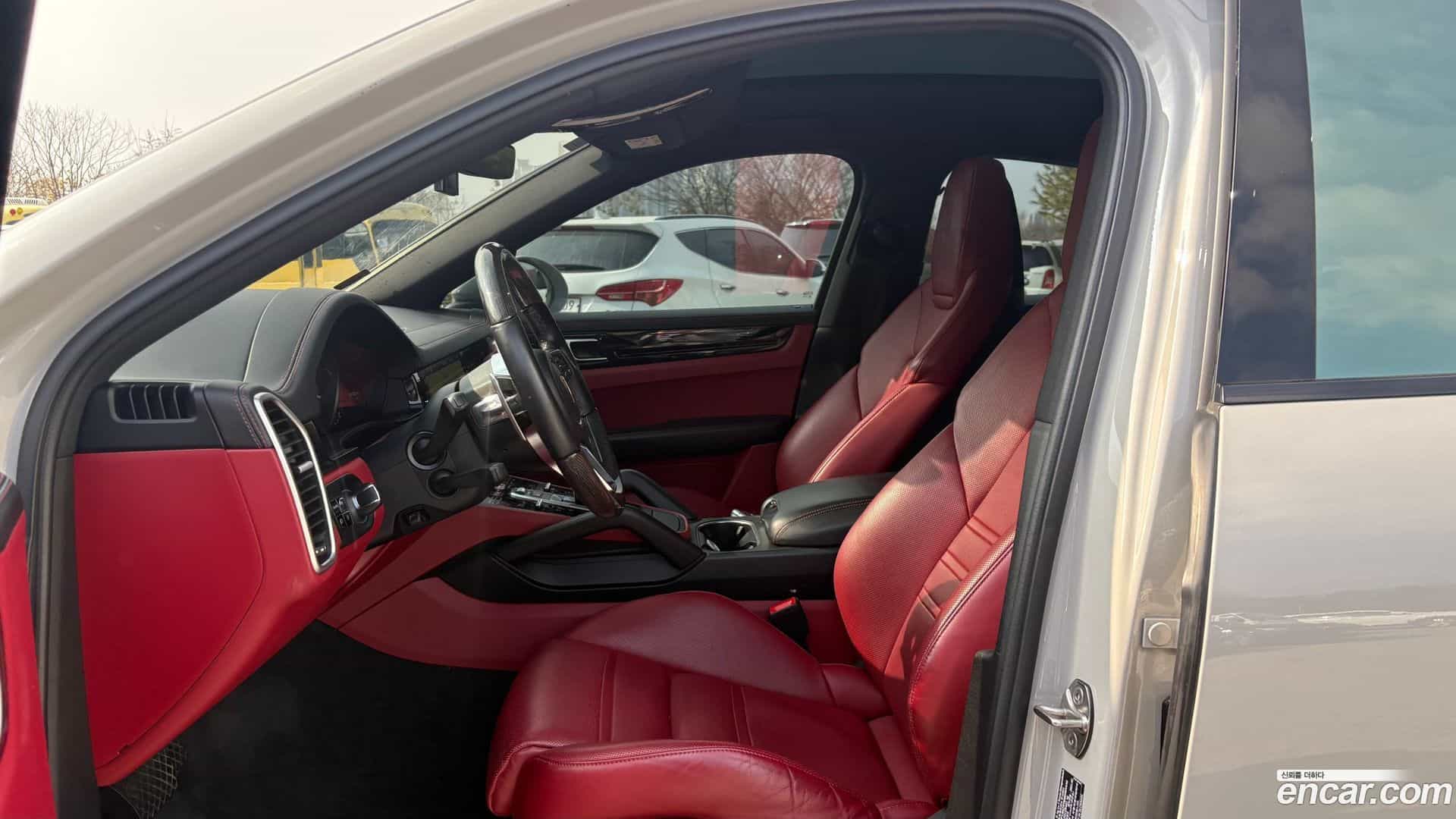 Cayenne Porsche 2021.5-INNER-007