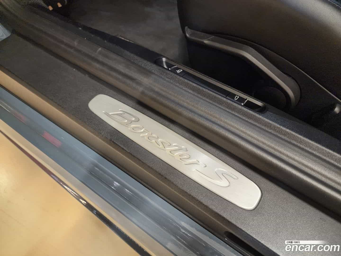 718 Porsche 2017.5-INNER-007