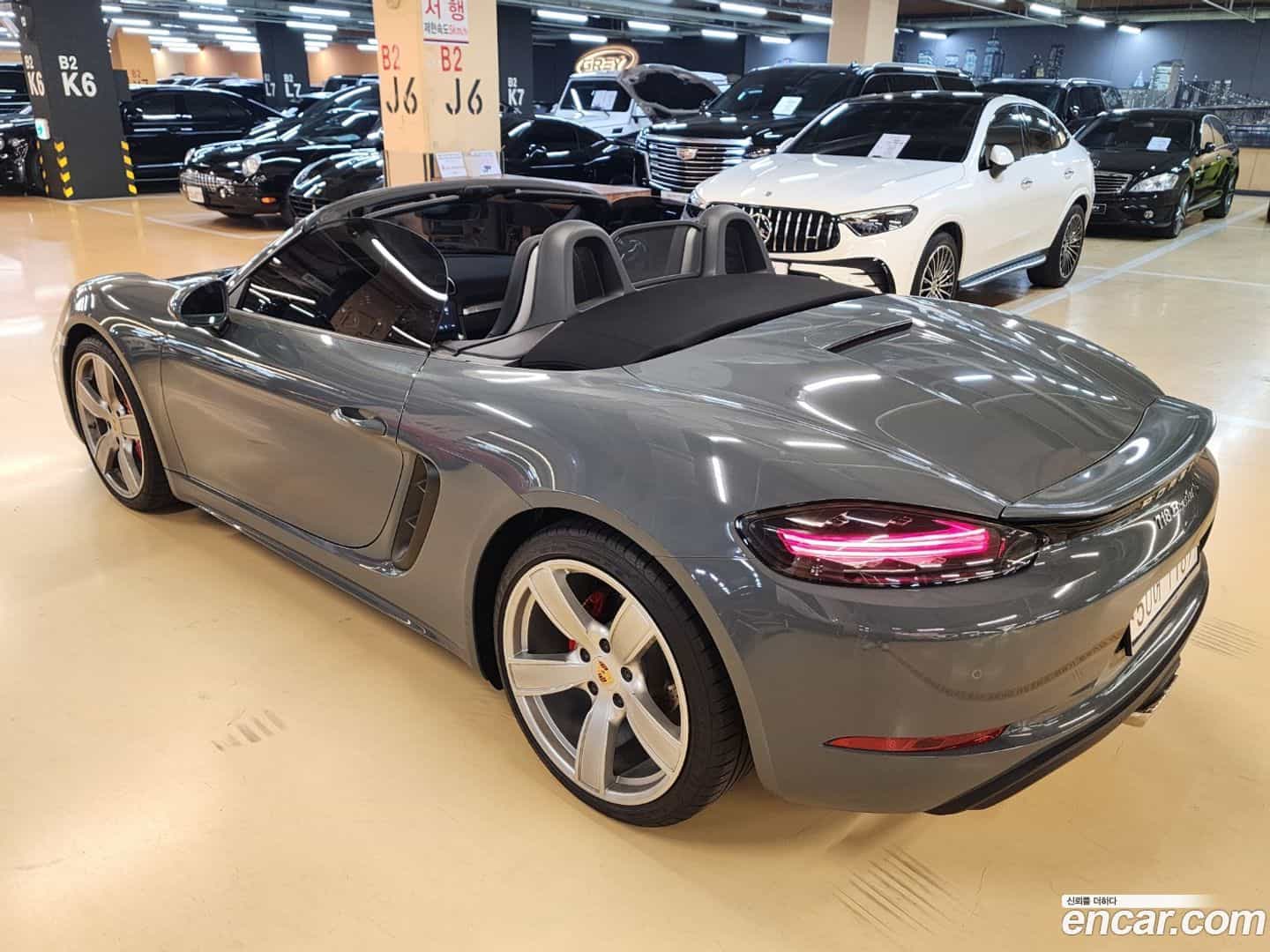 718 Porsche 2017.5-OPTION-022