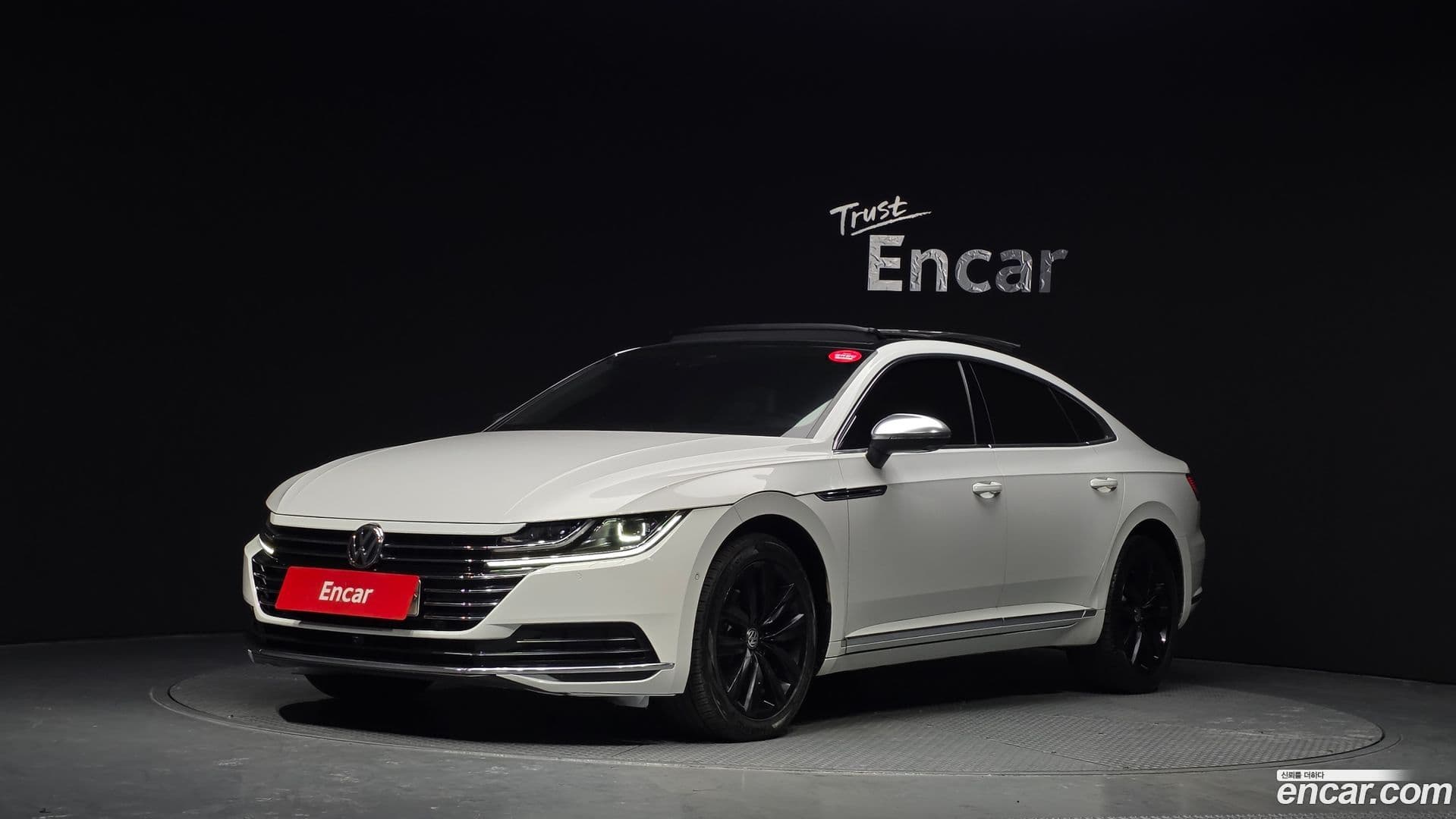 Main__Slider__Photo:Arteon Volkswagen 2019.10-0