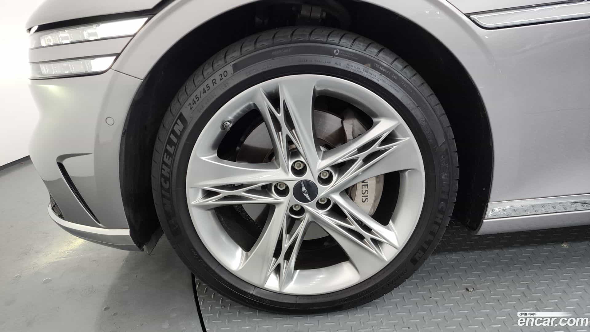G90 Genesis 2022.11-OUTER-005