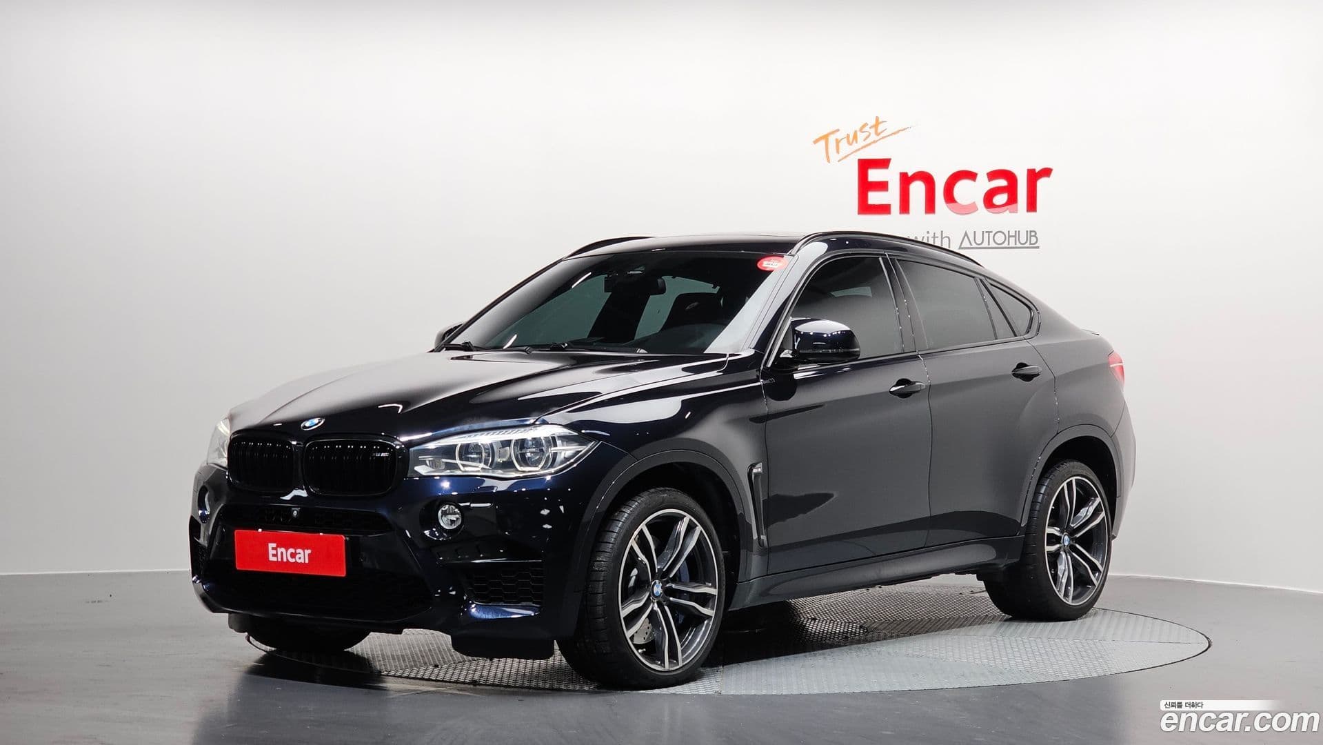 Main__Slider__Photo:X6M BMW 2016.3-0