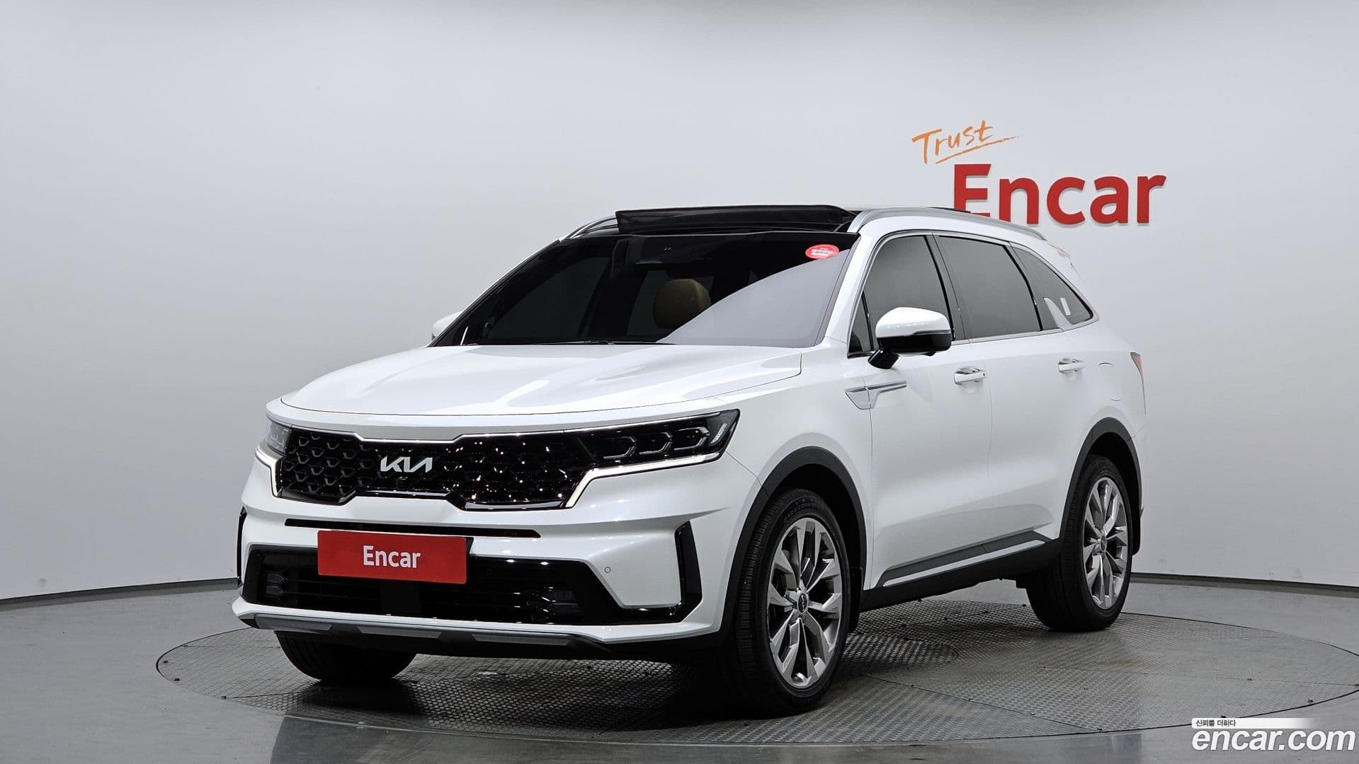 Main__Slider__Photo:Sorento Kia 2023.2-0