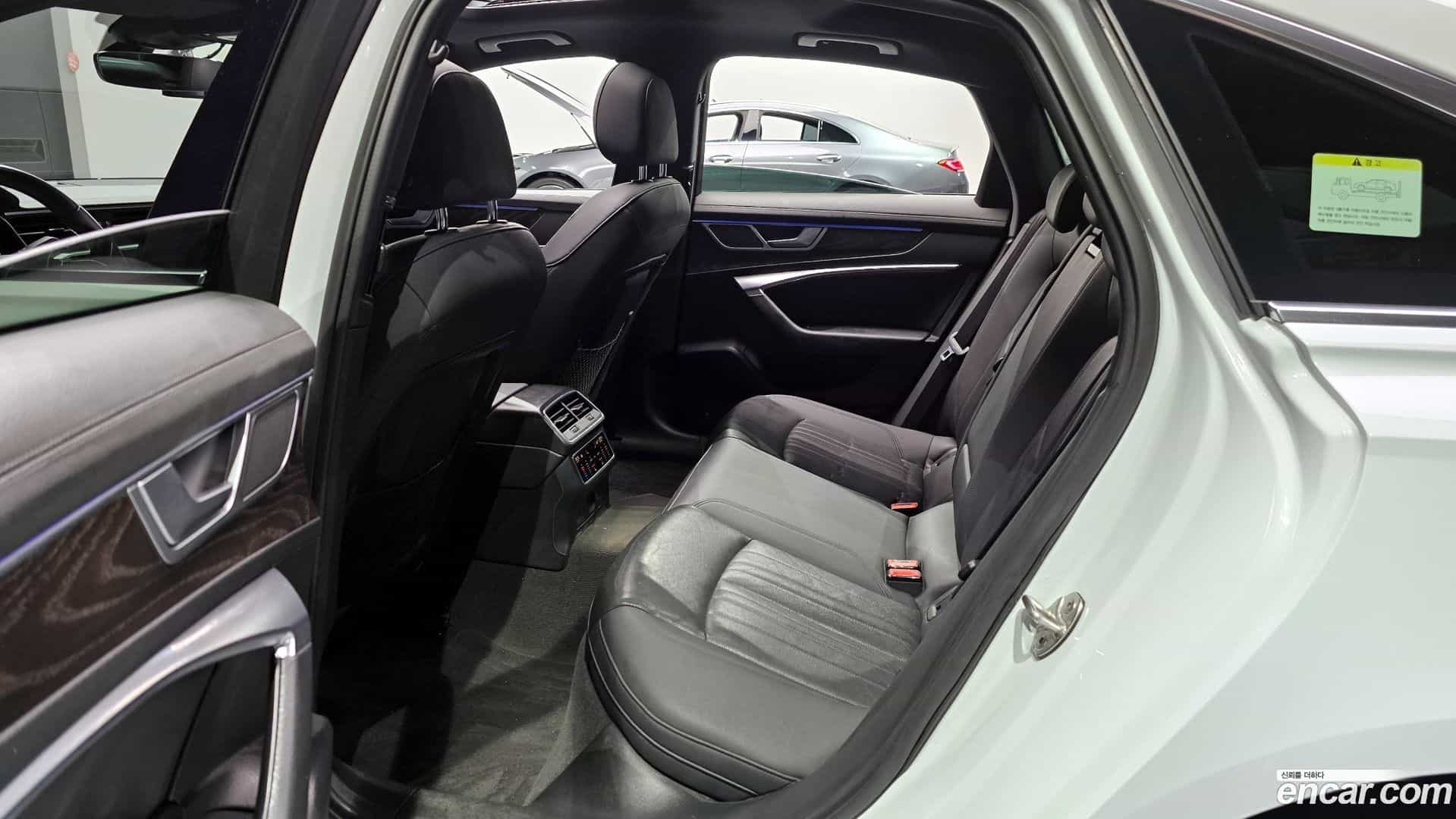 A6 Audi 2021.0-OPTION-016