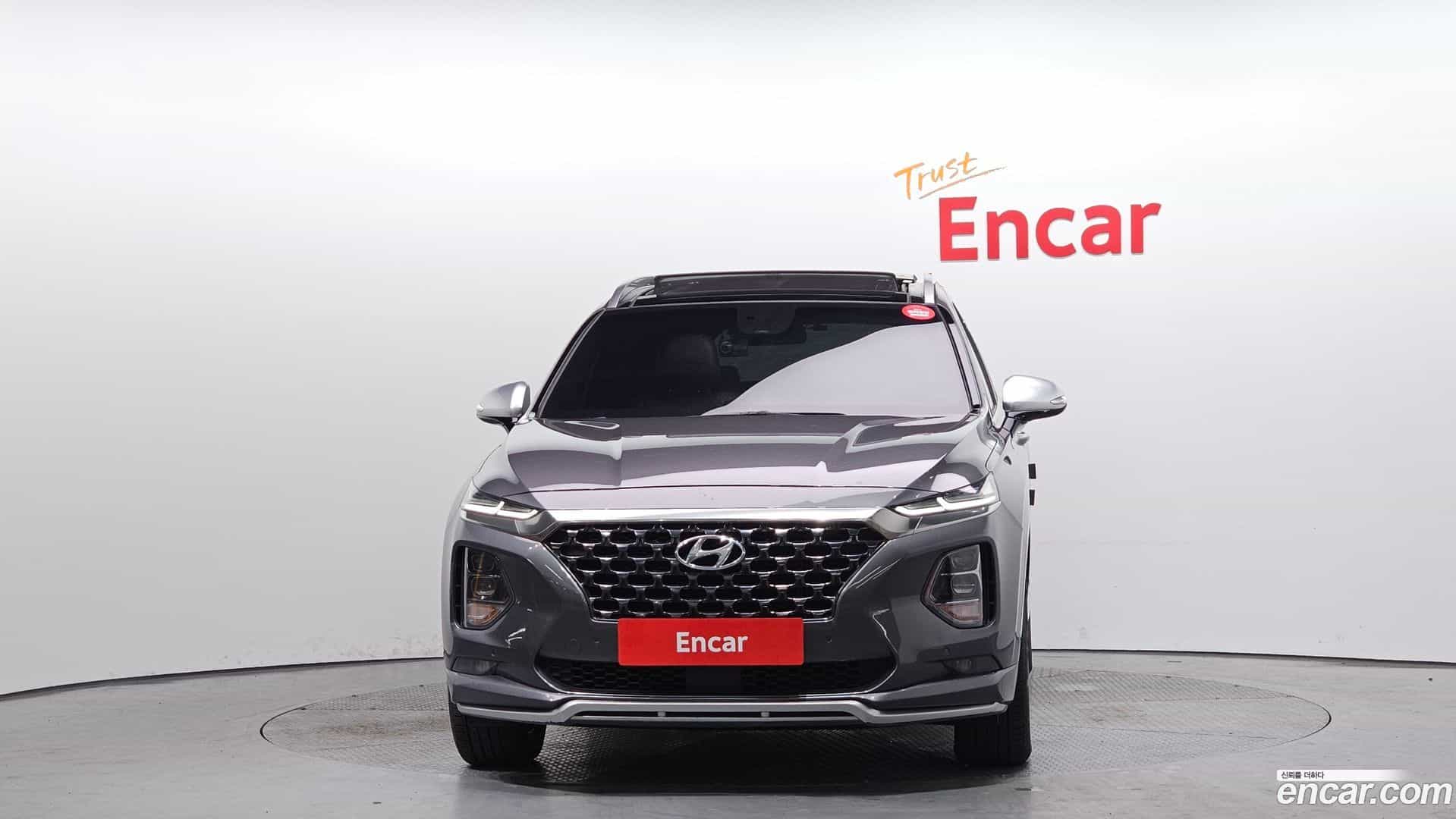 Santafe Hyundai 2018.8-OUTER-003