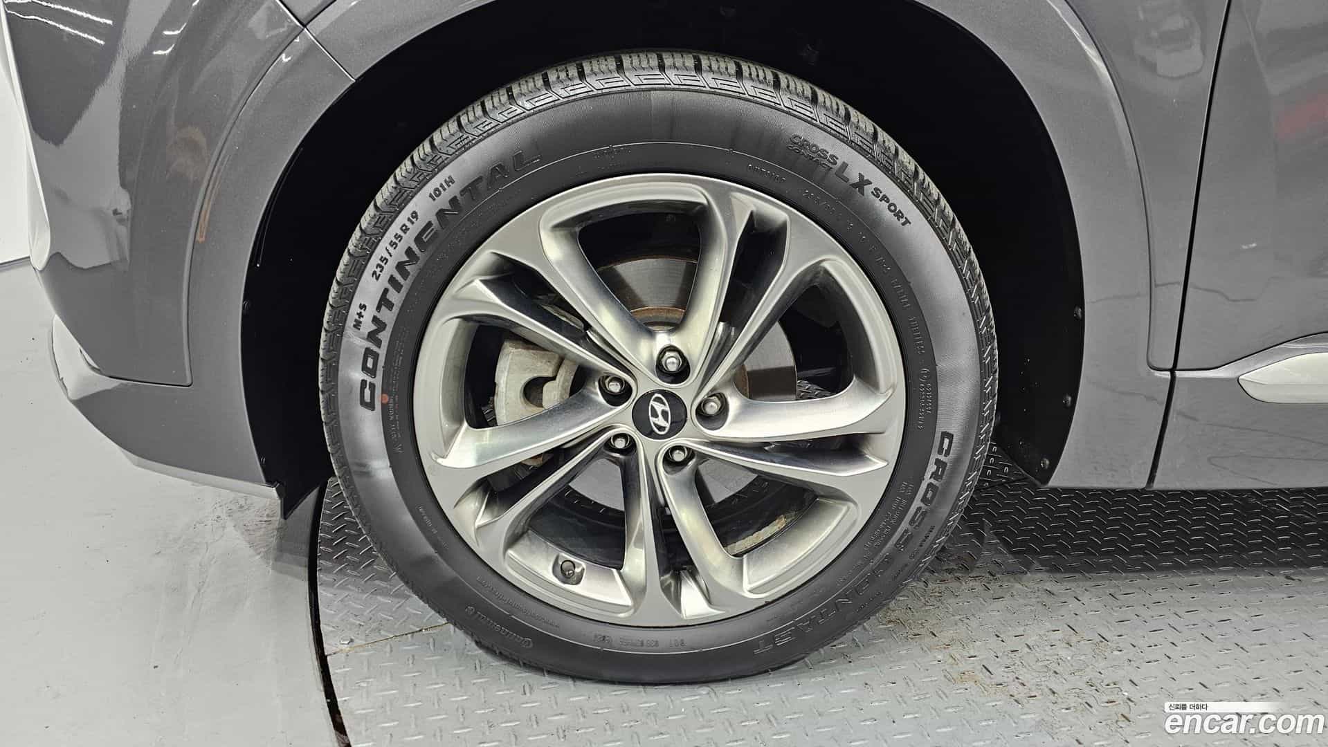 Santafe Hyundai 2018.8-OUTER-005