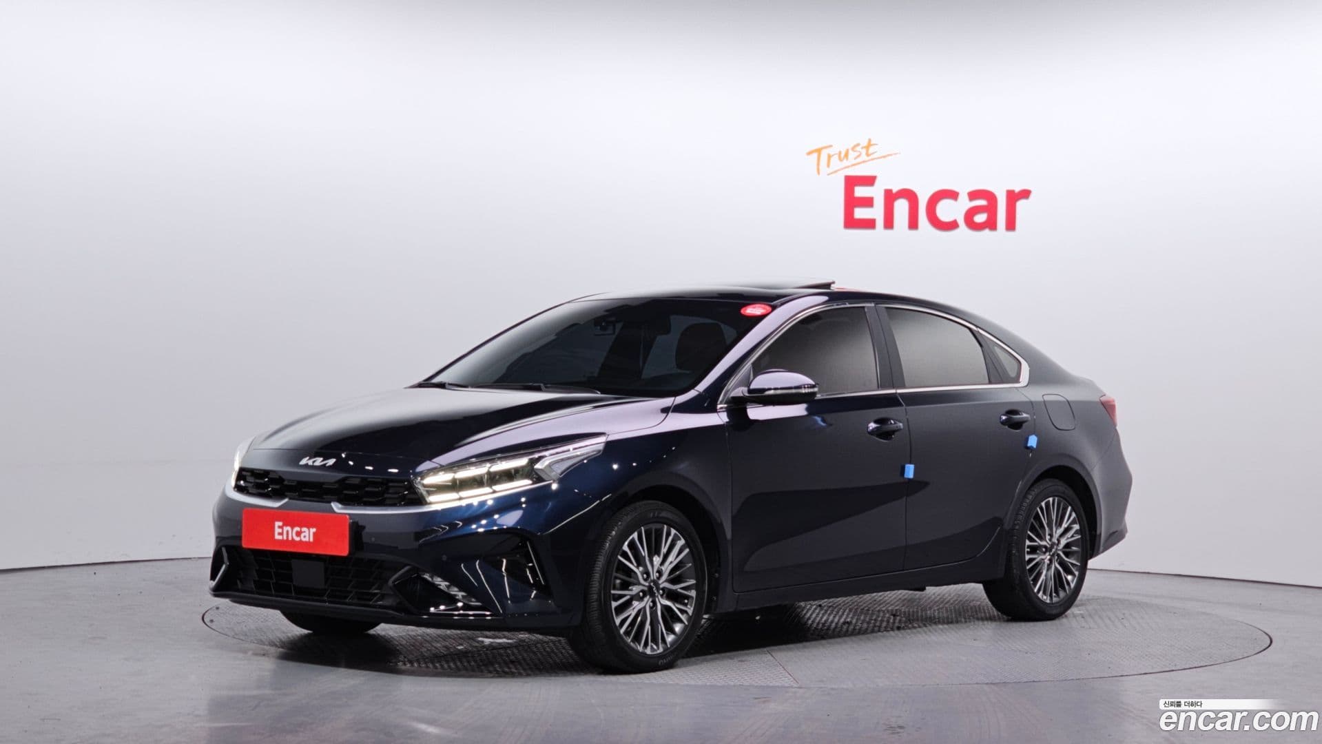 Main__Slider__Photo:K3 Kia 2021.9-0
