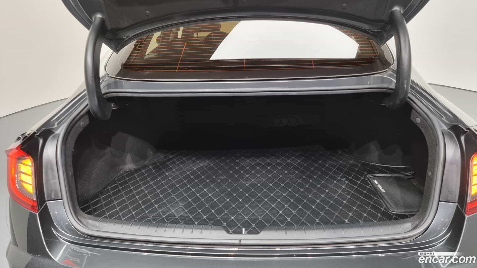 Sonata Hyundai 2019.9-OPTION-024