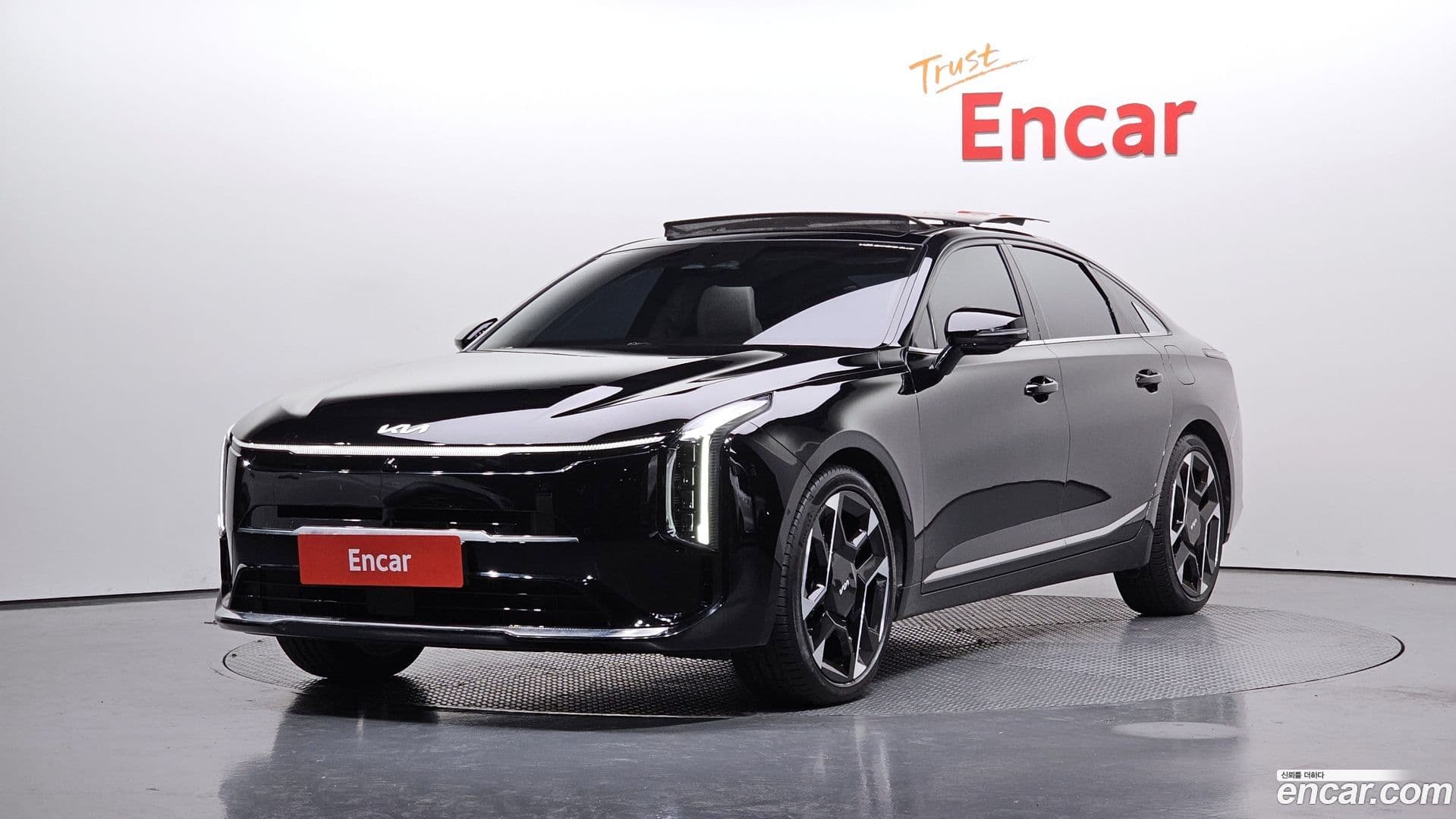 Main__Slider__Photo:K8 Kia 2024.9-0