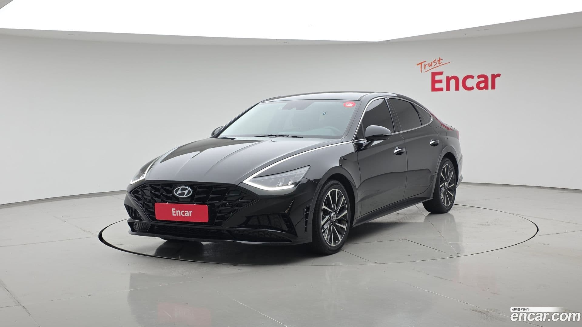 Main__Slider__Photo:Sonata Hyundai 2022.1-0