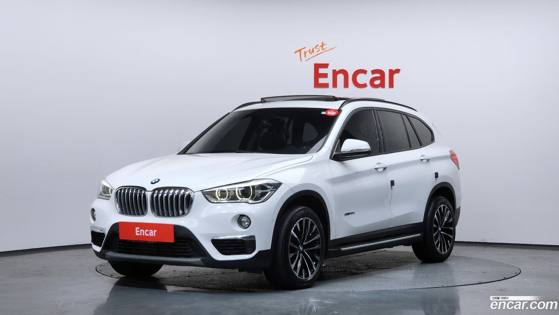 Main__Slider__Photo:X1 BMW 2016.7-0