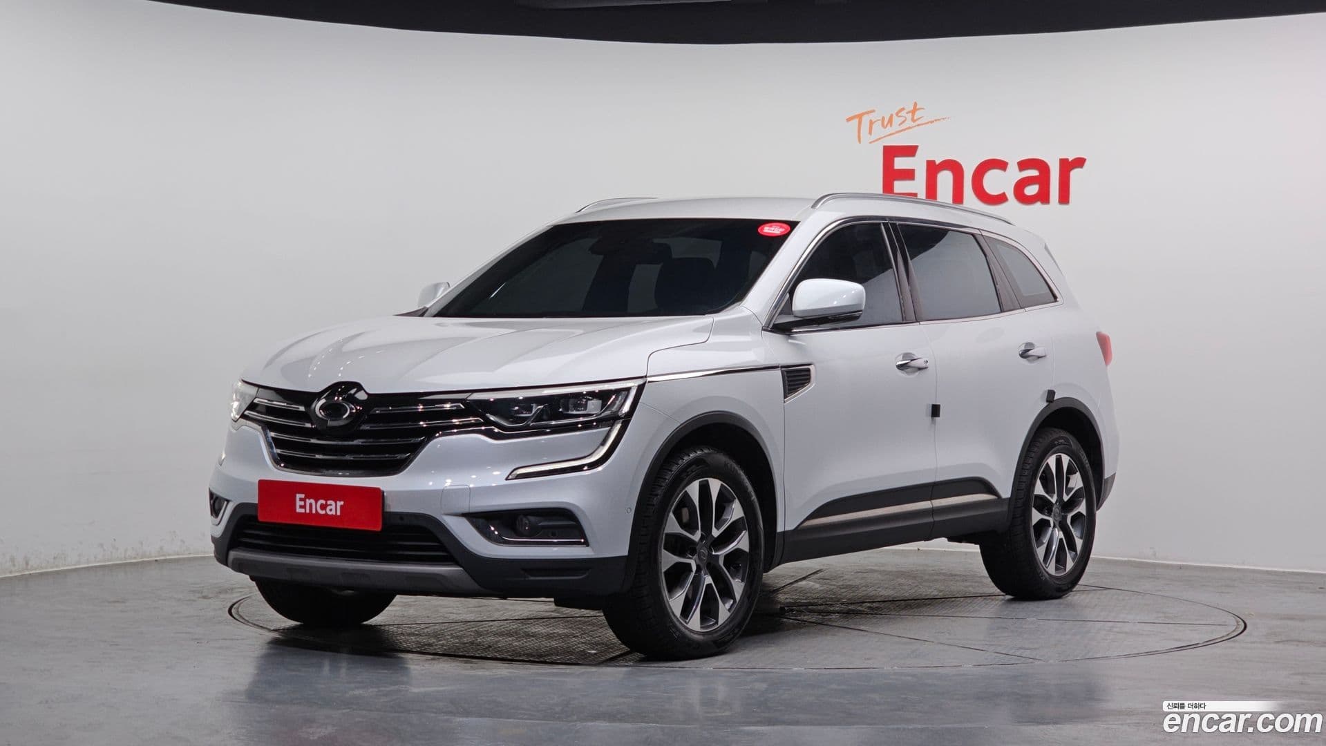 Main__Slider__Photo:QM6 Renault Korea 2017.2-0