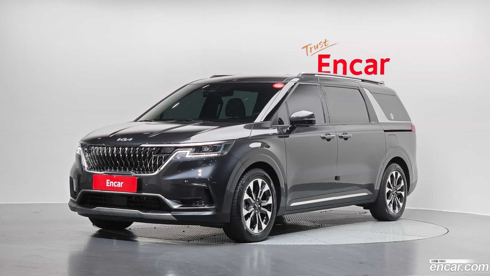 Canival Kia 2022.10-OUTER-001