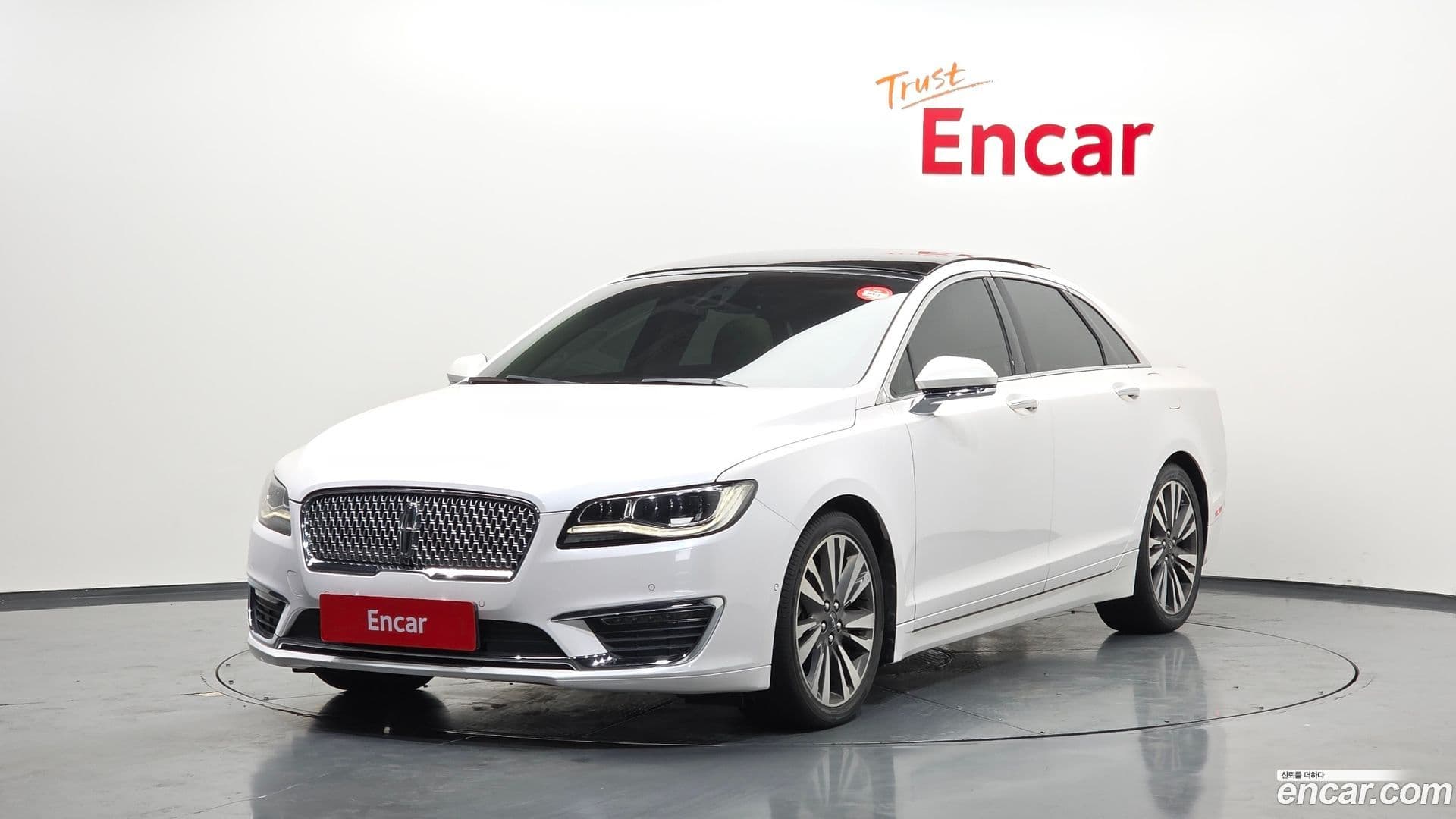 Main__Slider__Photo:MKZ Lincoln 2017.7-0