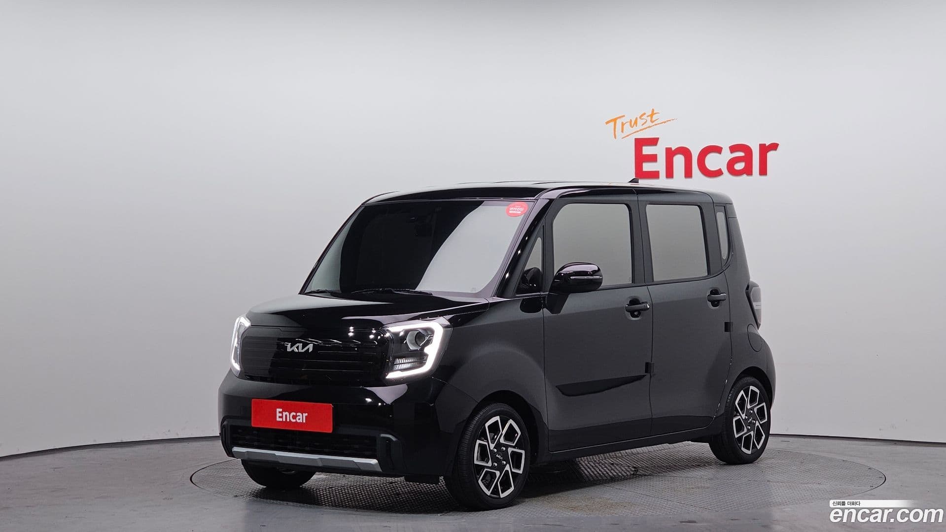 Main__Slider__Photo:RAY Kia 2022.10-0