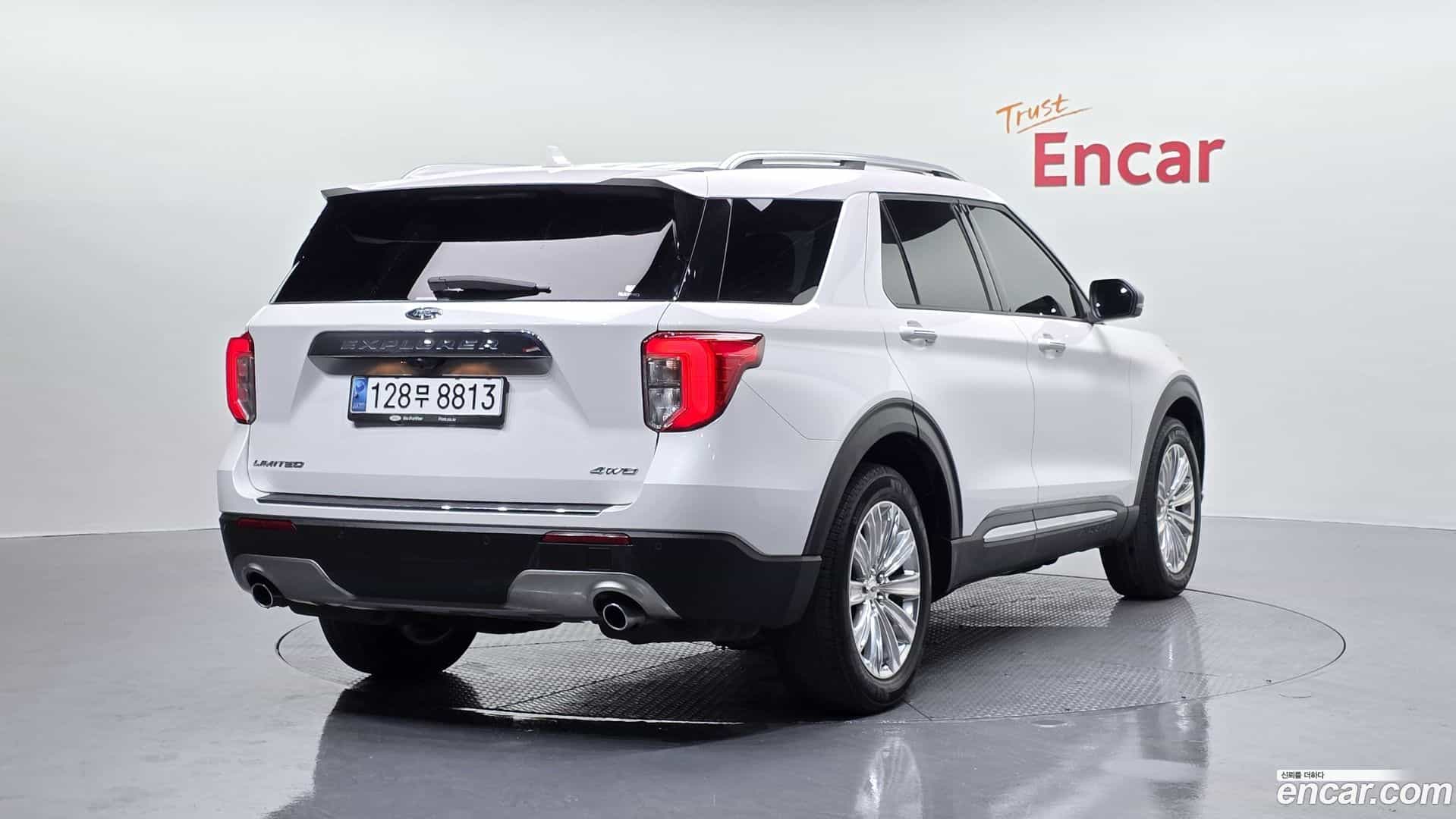 Explorer Ford 2021.0-OUTER-002