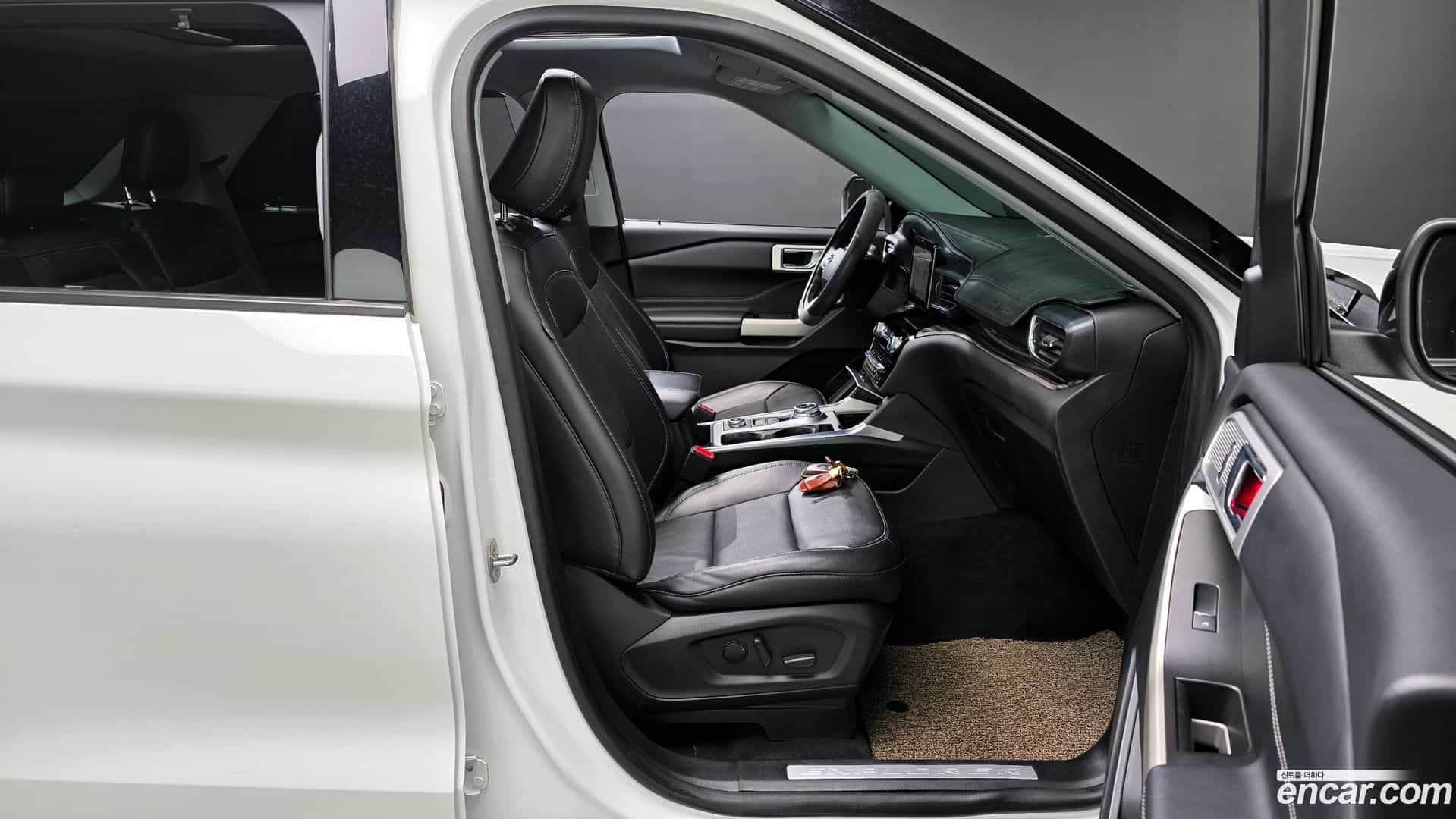 Explorer Ford 2021.0-INNER-010