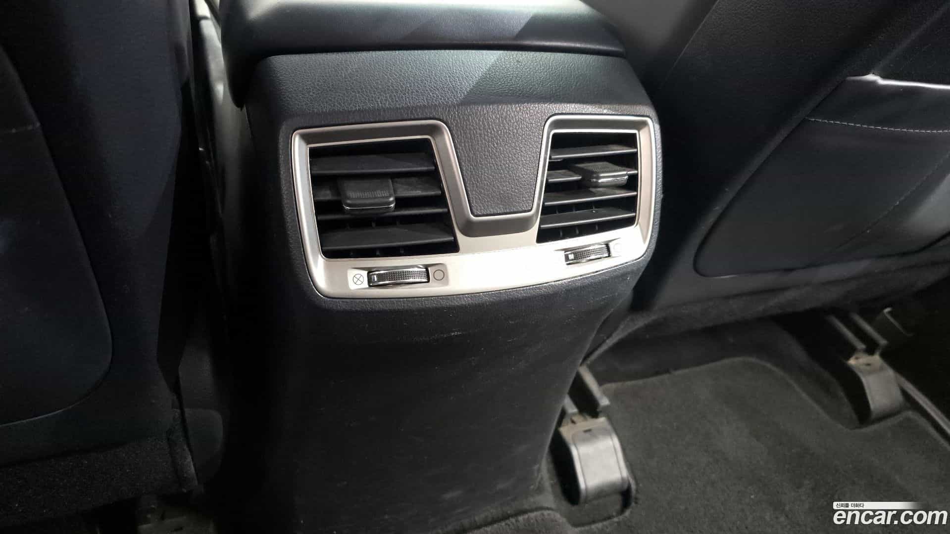 Rexton KG Mobility 2019.3-OPTION-023