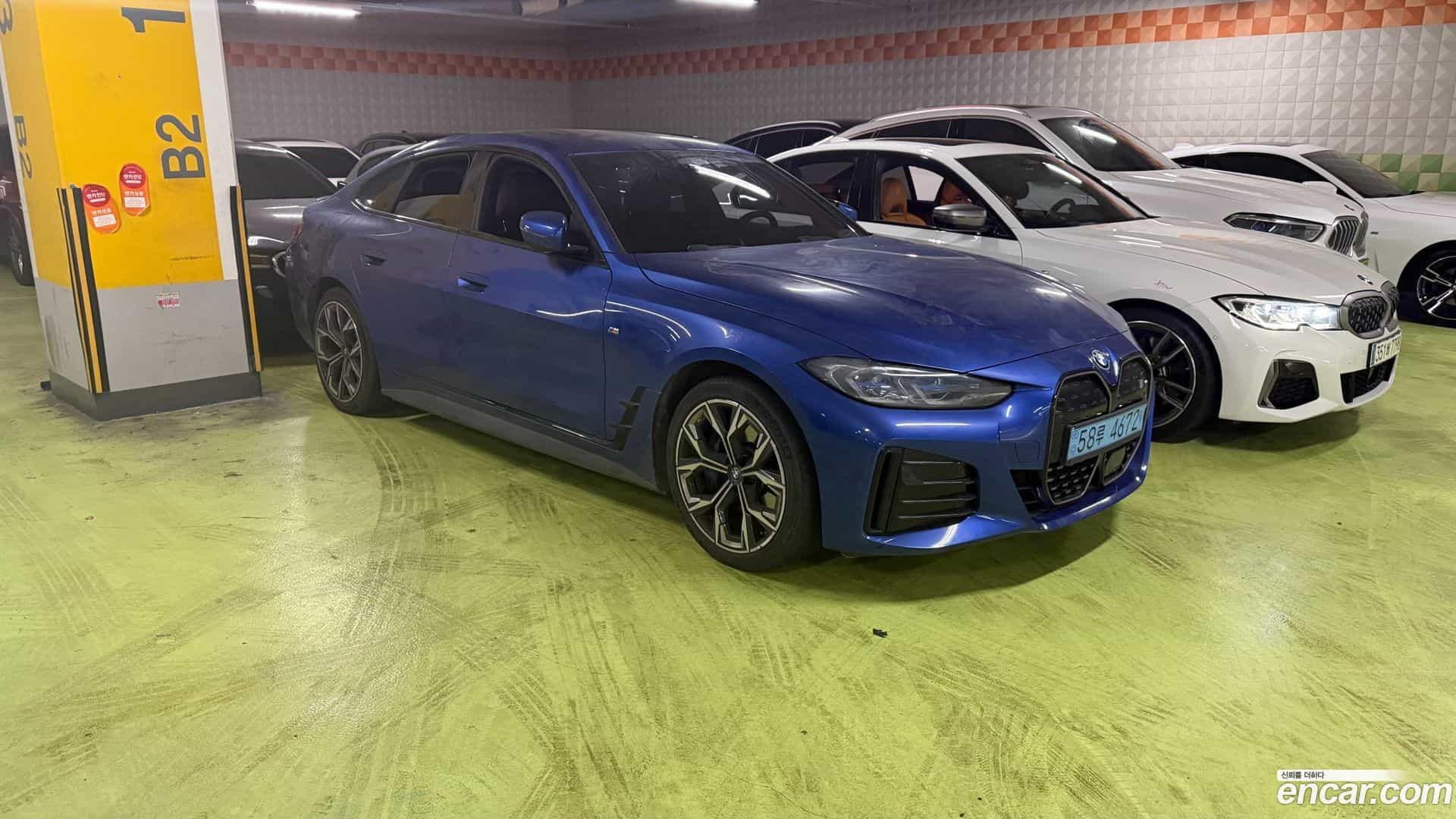 i4 BMW 2023.4-OUTER-001